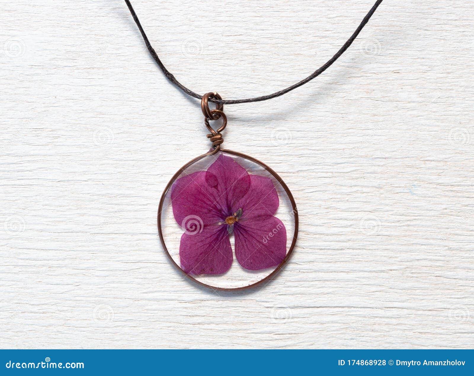 Pink Flower Green Resin Glass Pendant Necklace