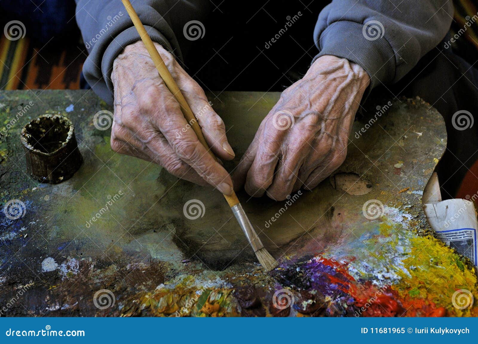 Hands of artist stock image. Image of plan, blank, painter 11681965