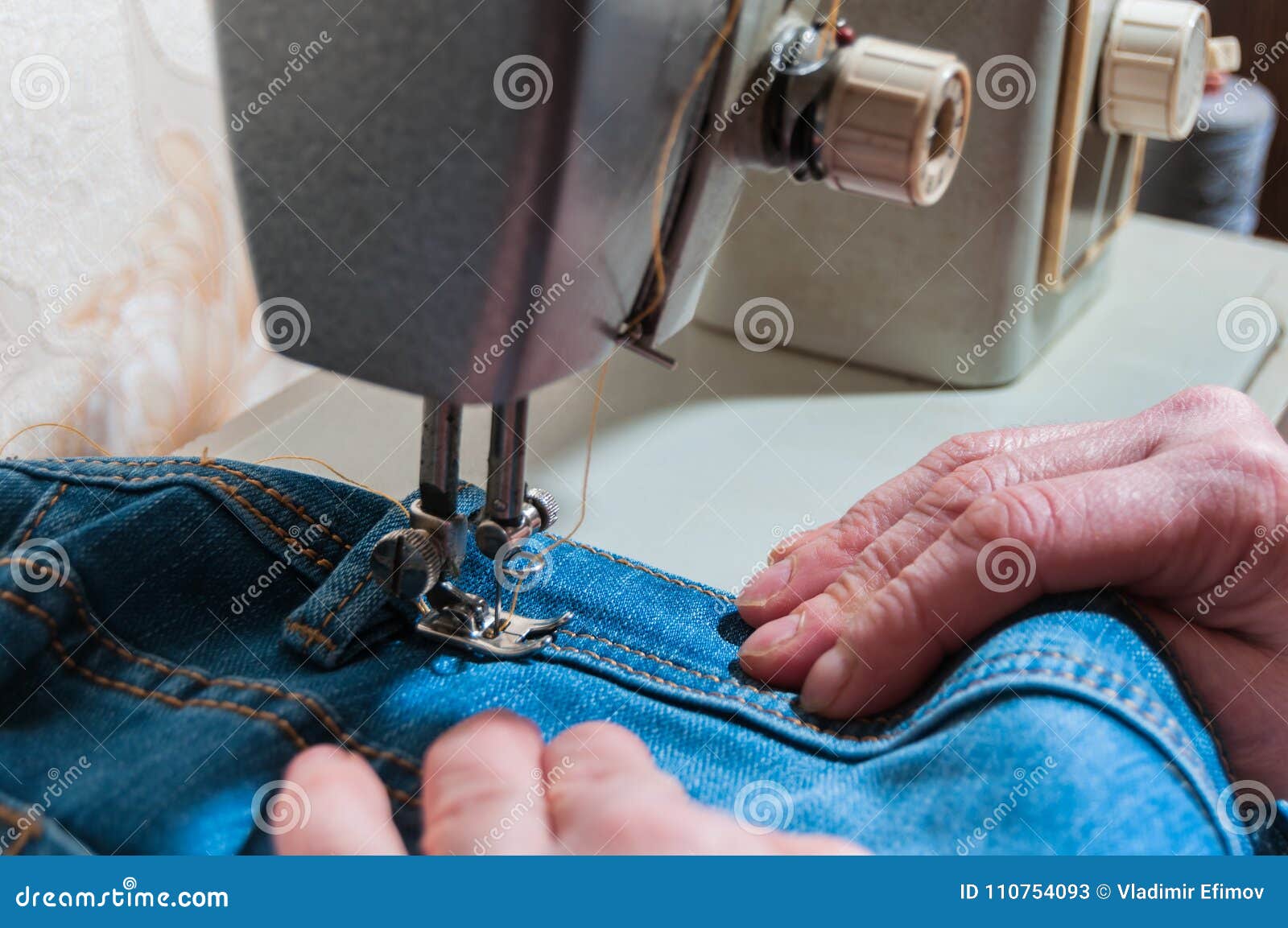 The Elderly Seamstress is Working on Sewing Machine Stock Image Image of factory, close 110754093
