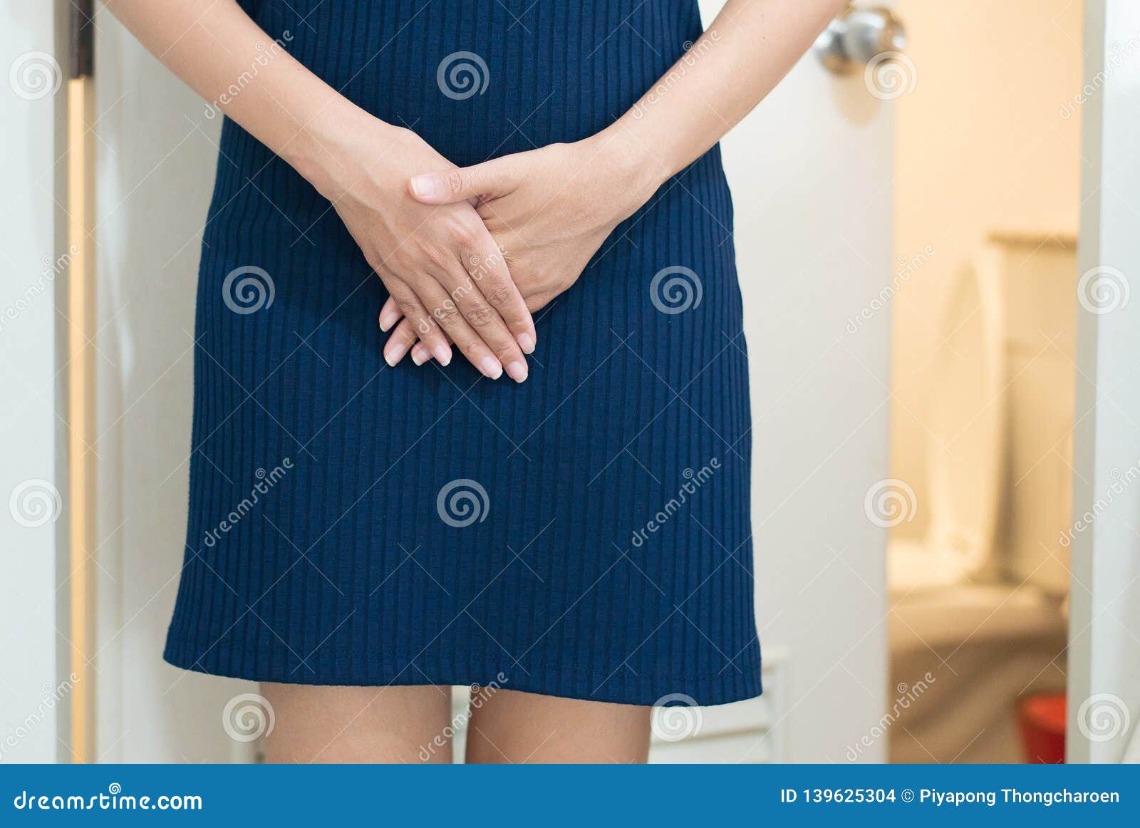 Girl Pees In Skirt