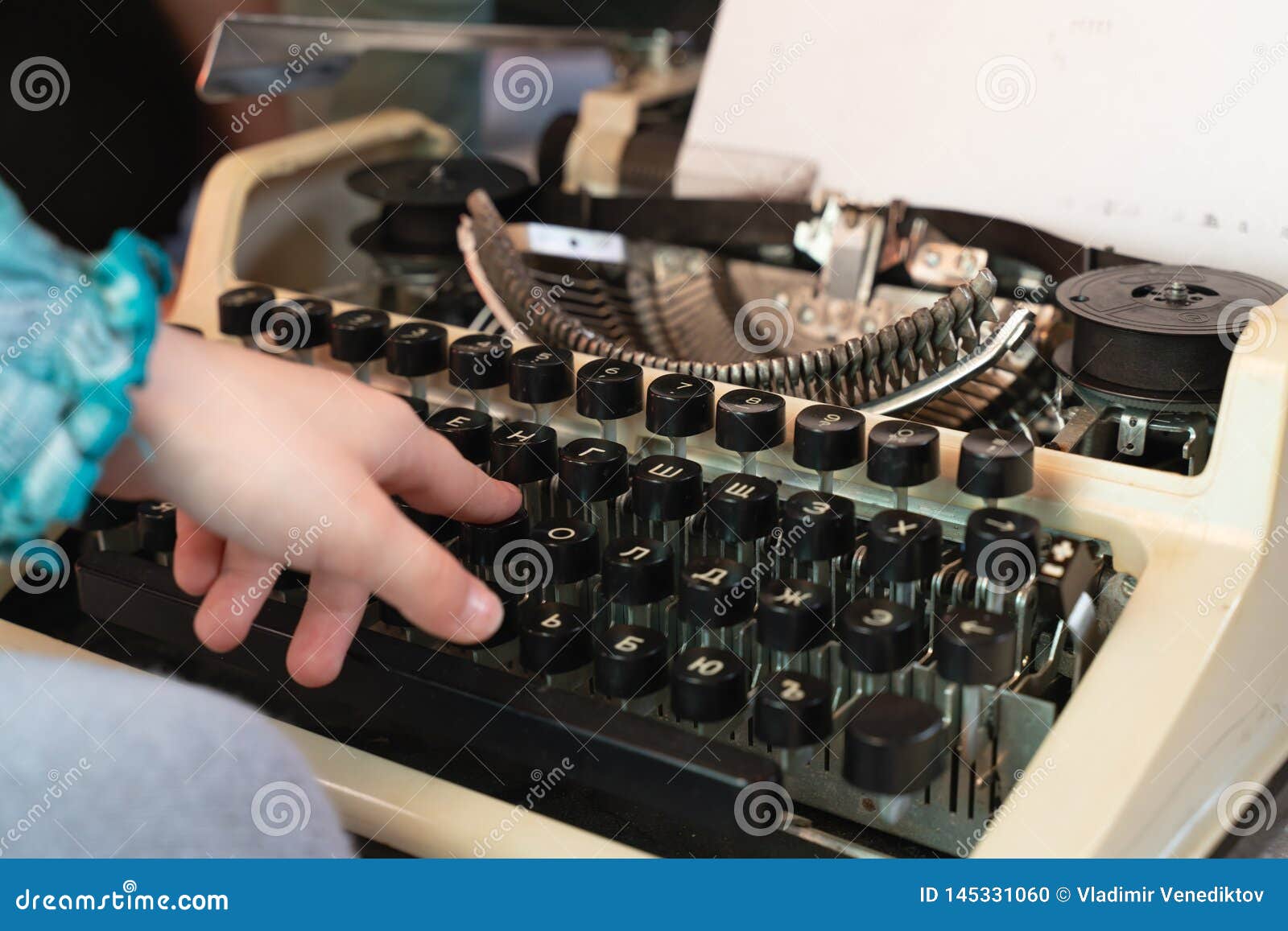 old style typewriter keyboard