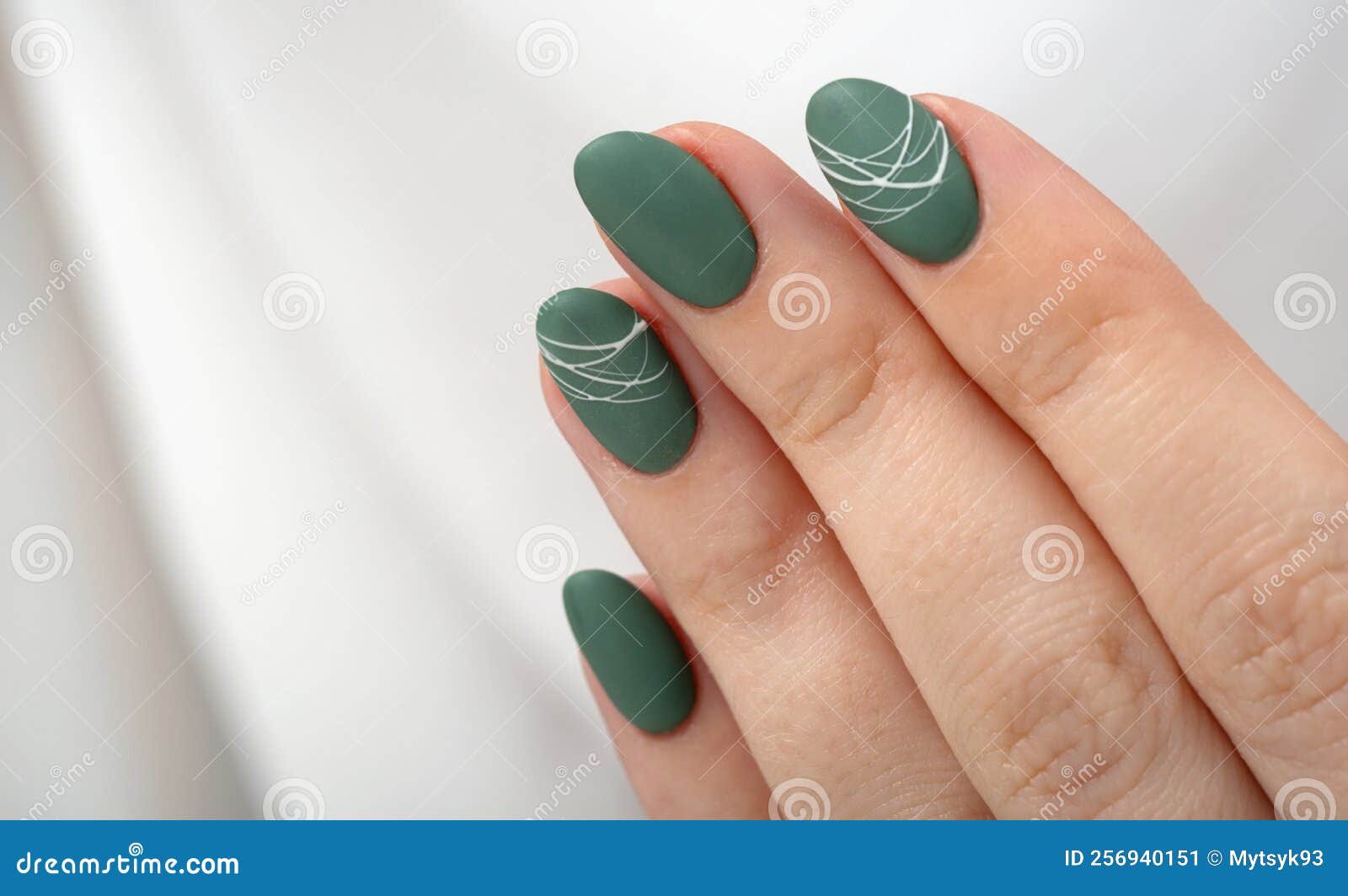 Olive green outlet matte nails