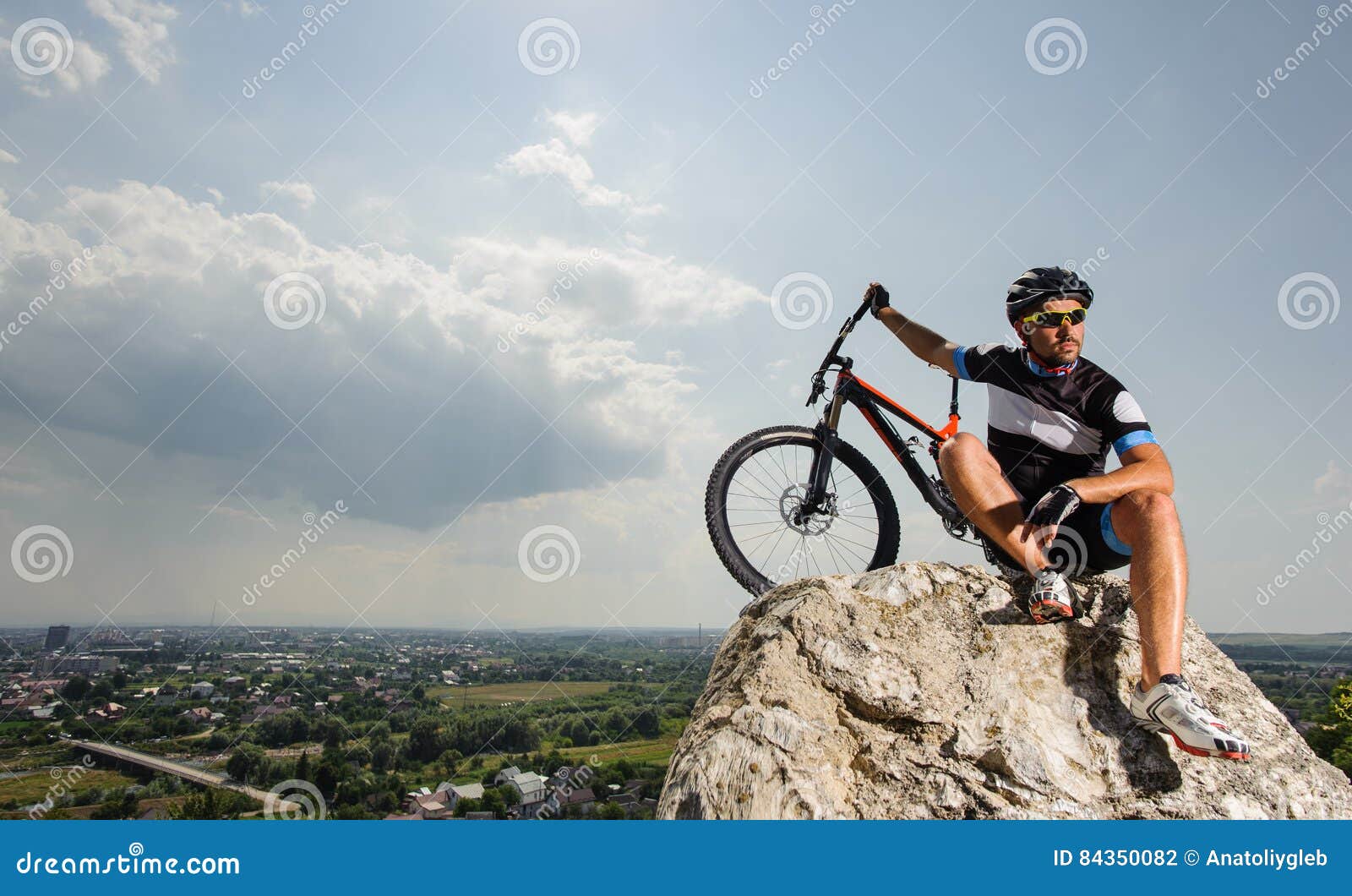 Handsome Guy with Bike on Top of the Mountain Stock Photo - HanDsome Guy Bike Top Mountain 84350082