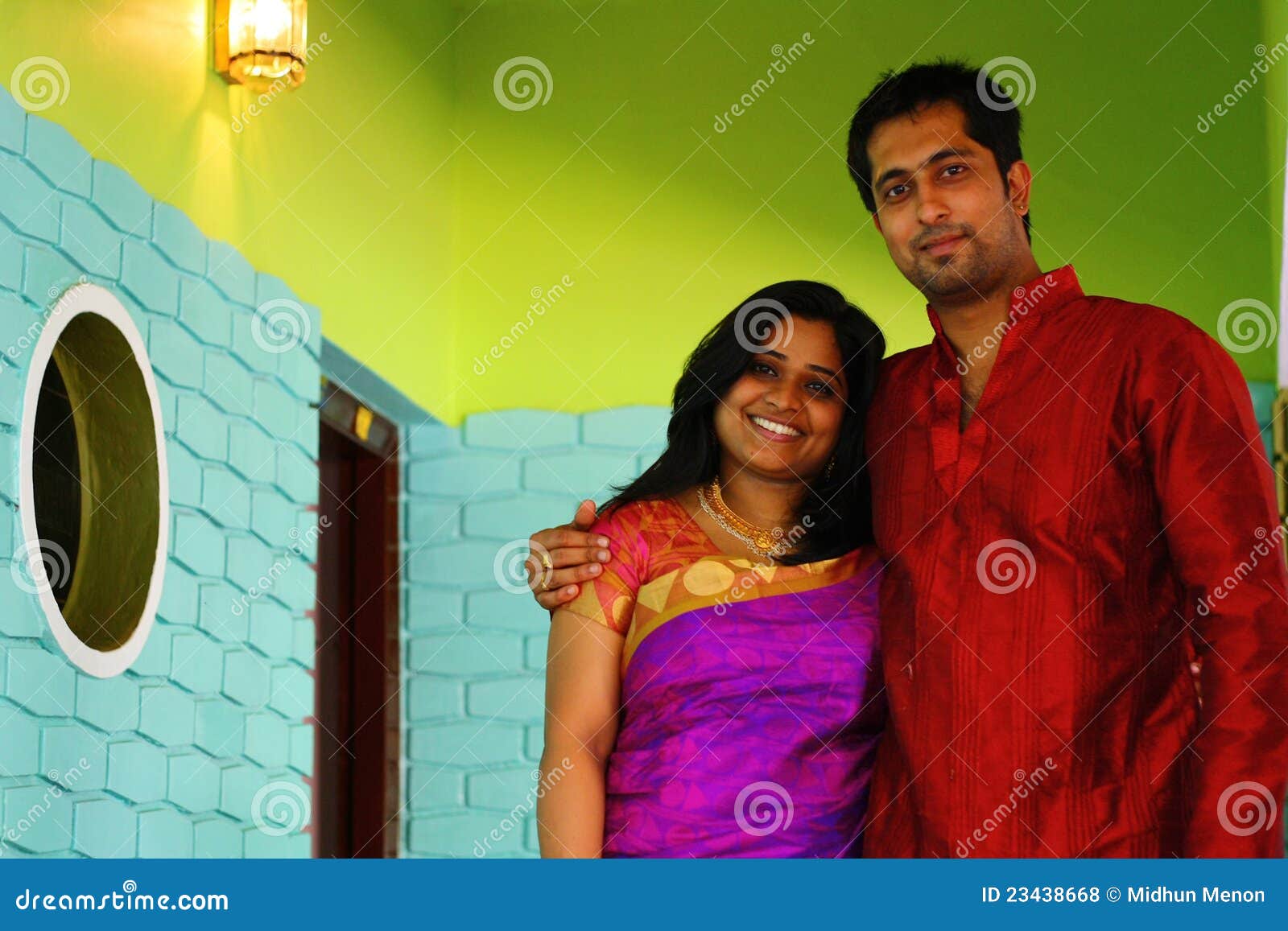 Pregnancy Photoshoot in Saree with Husband - Poses, Ideas and Tips