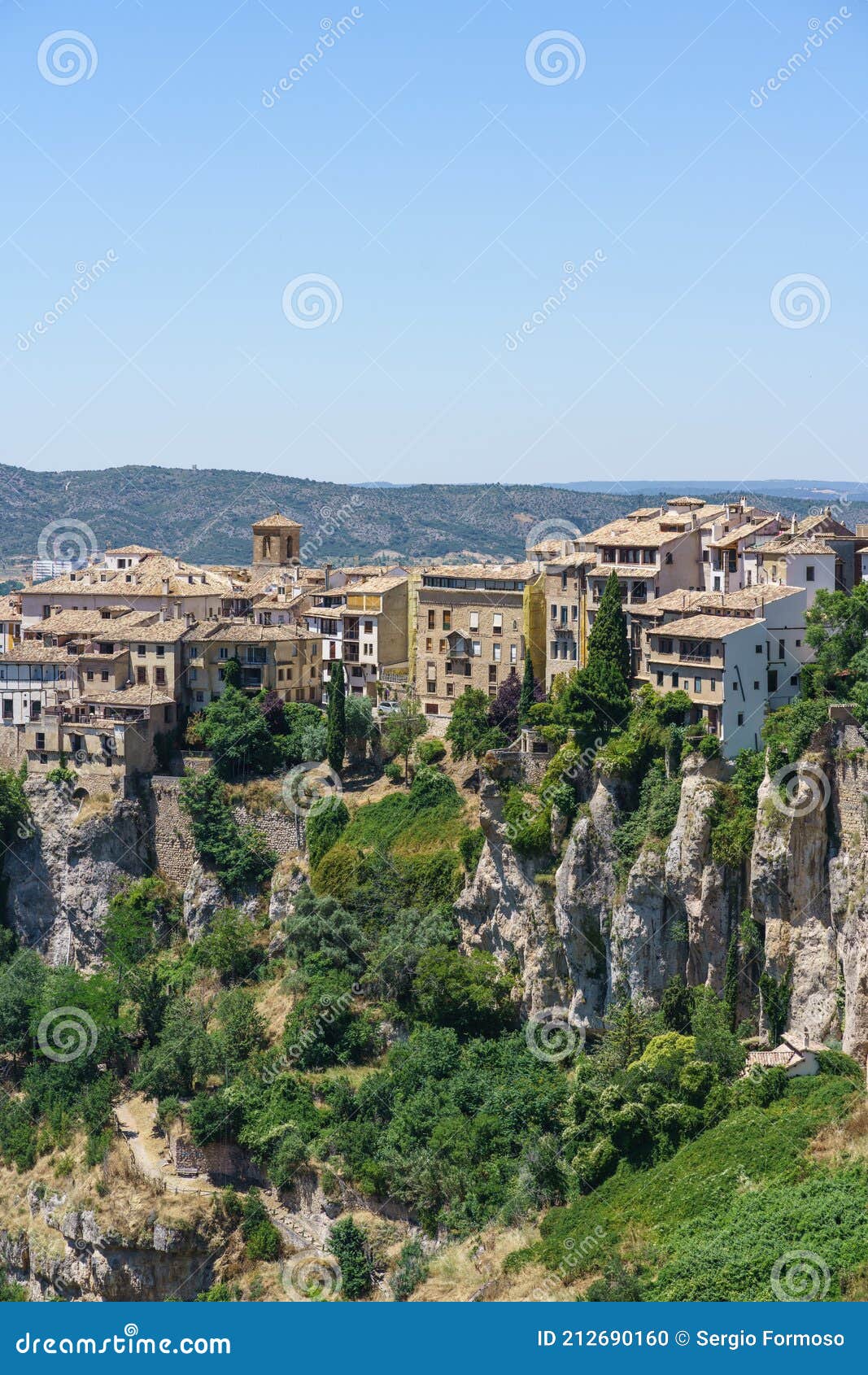 hanging homes casas colgantes in cuenca spain