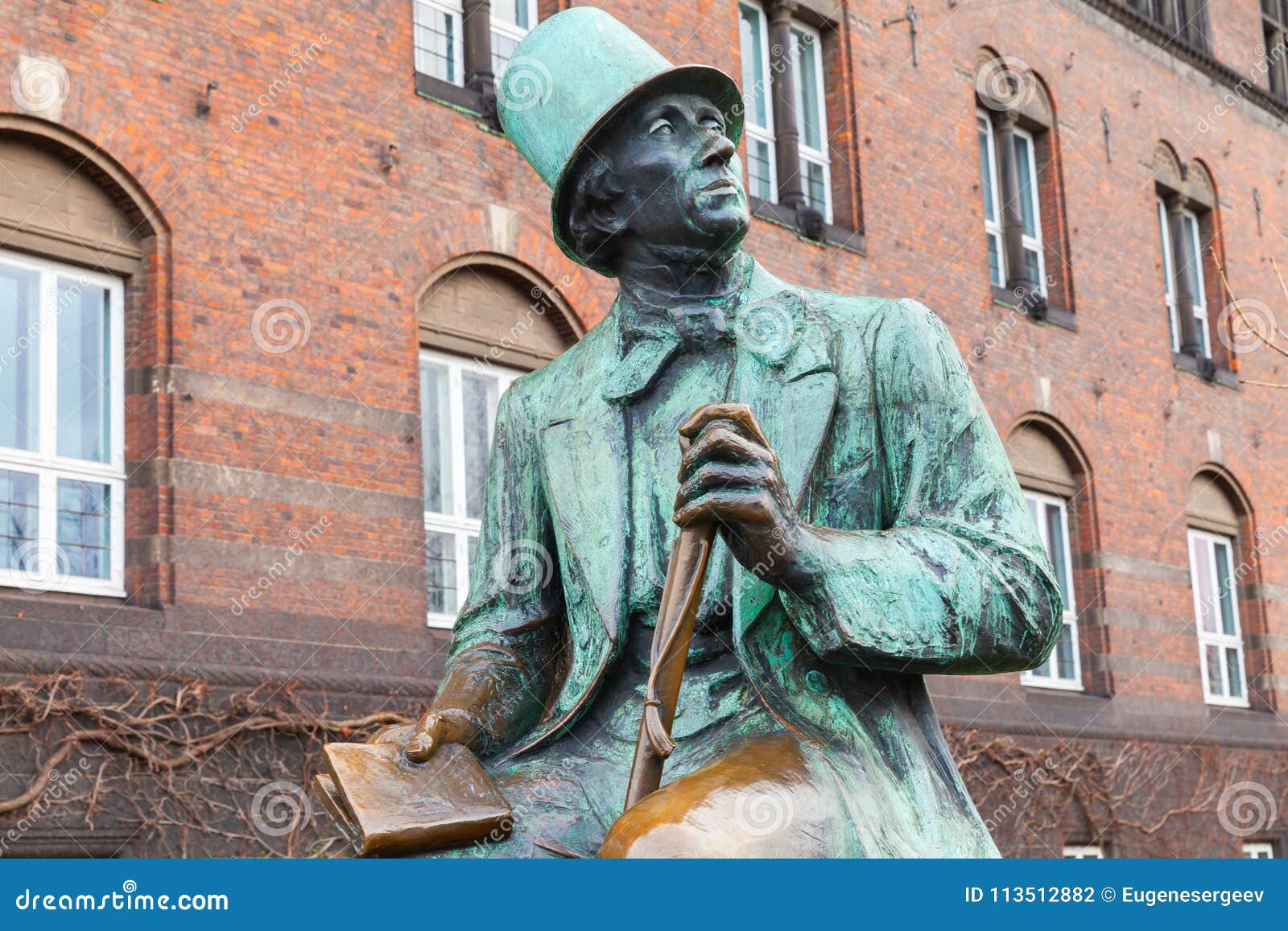 Hans christian hi-res stock photography and images - Alamy