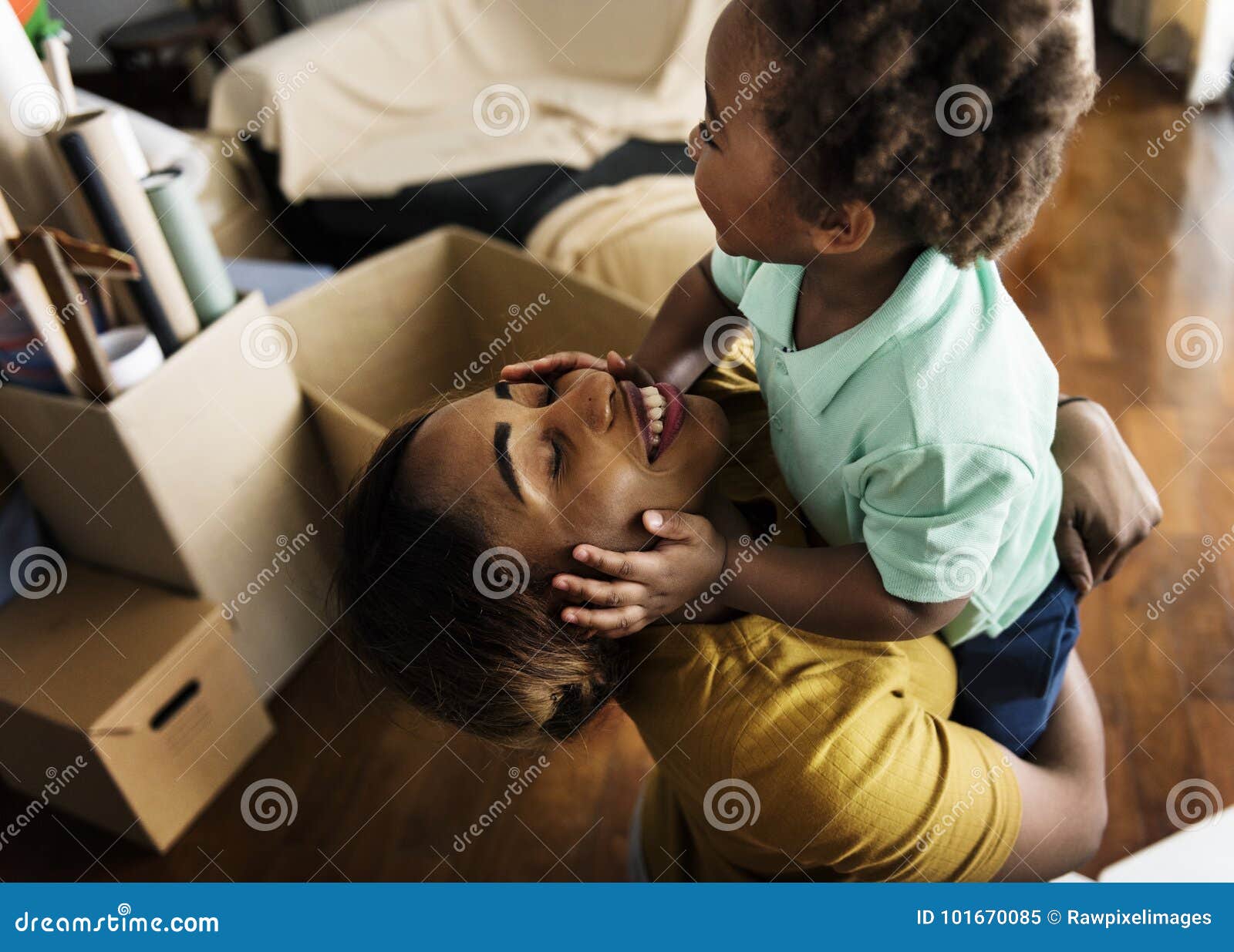 happy african descent family concept