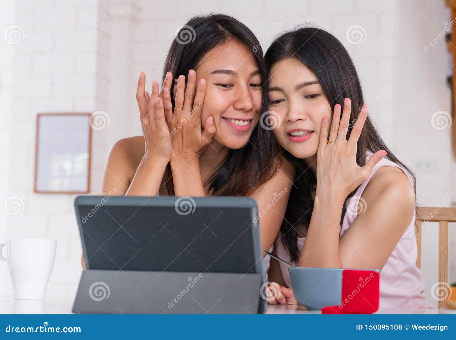 Lesbian Teen Girls Videos