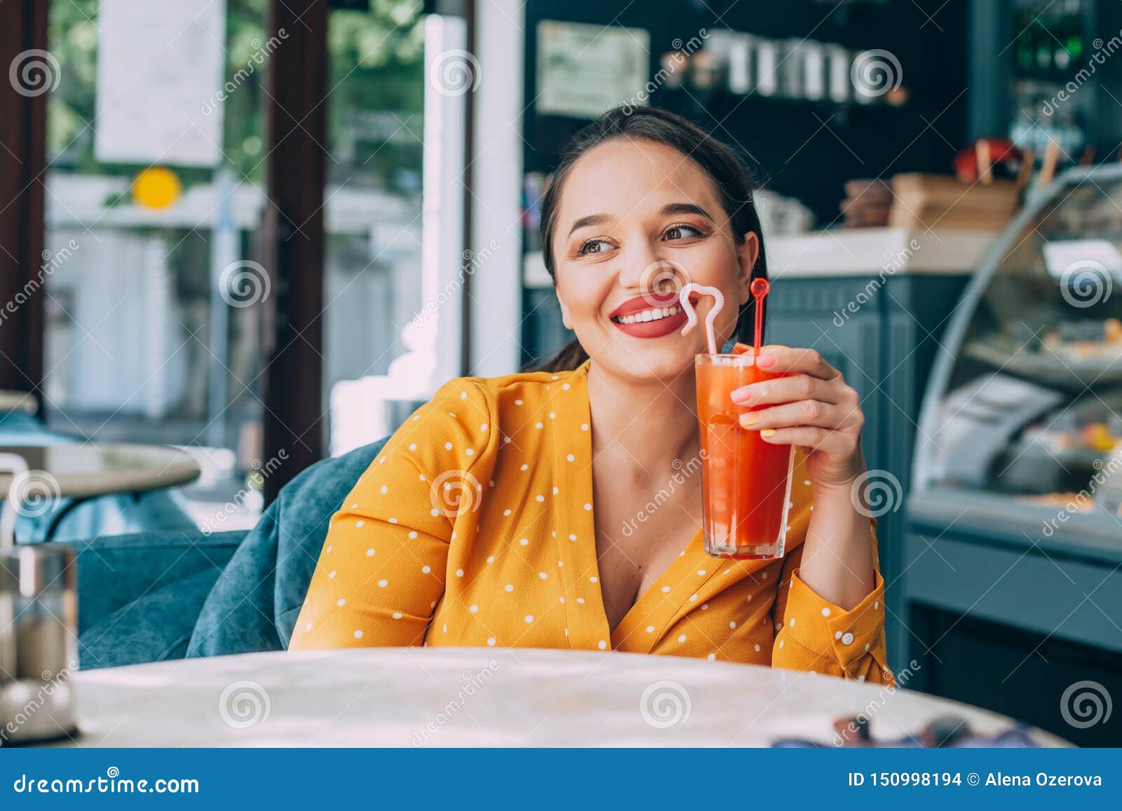 Happy Beautiful Plus Size Woman Smiling and Drinking Healthy Carrot ...