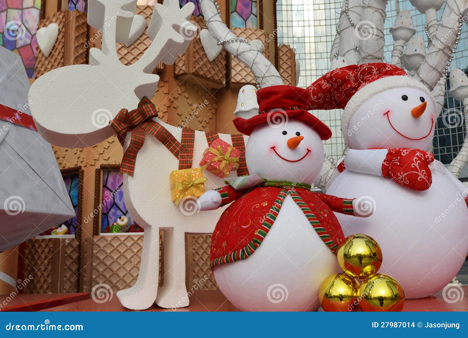 Happy Cartoon Toy in Christmas Stock Photo - Image of snowman, holiday ...