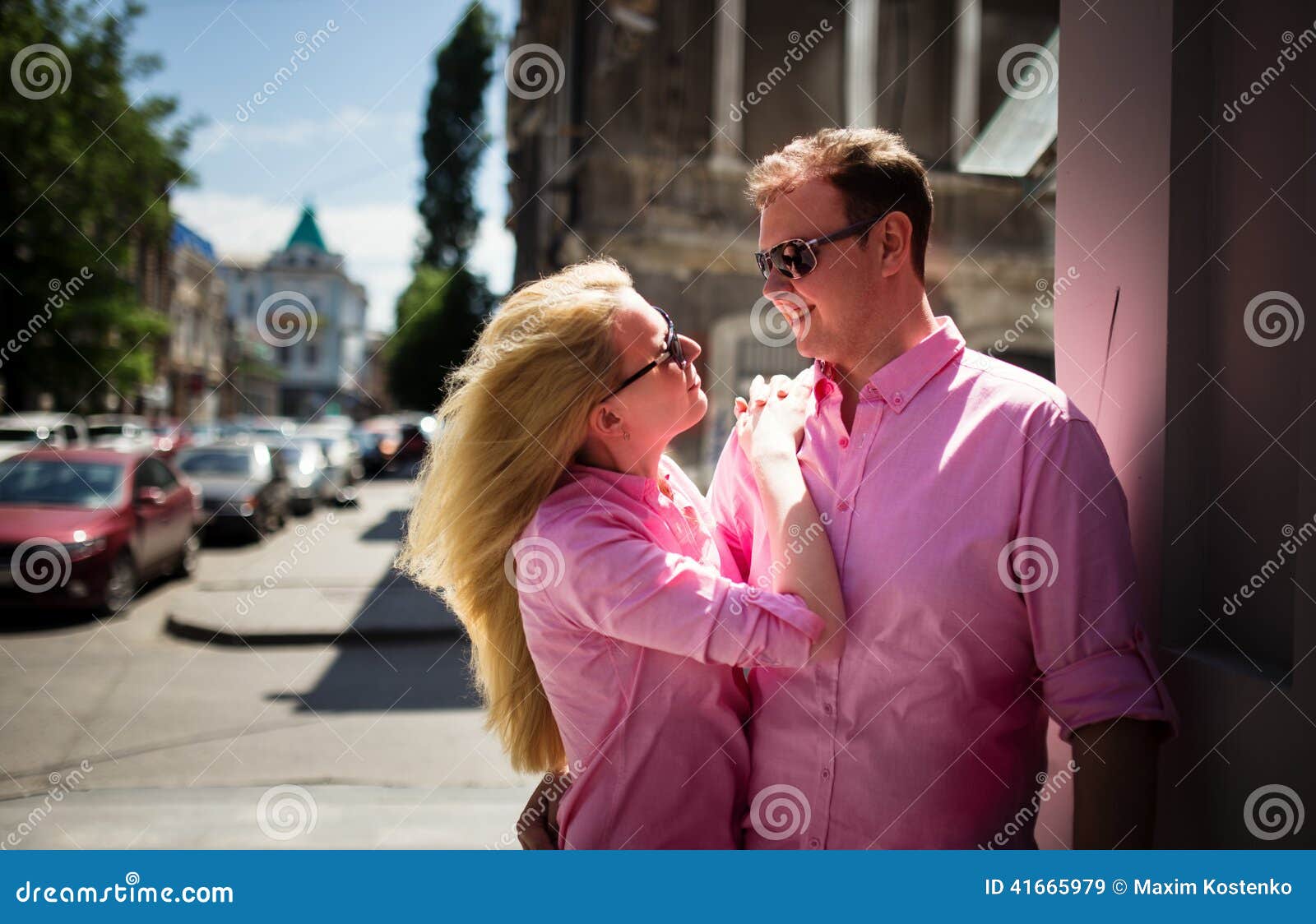 Happy Couple Have Fun In The City Stock Image Image Of Grunge