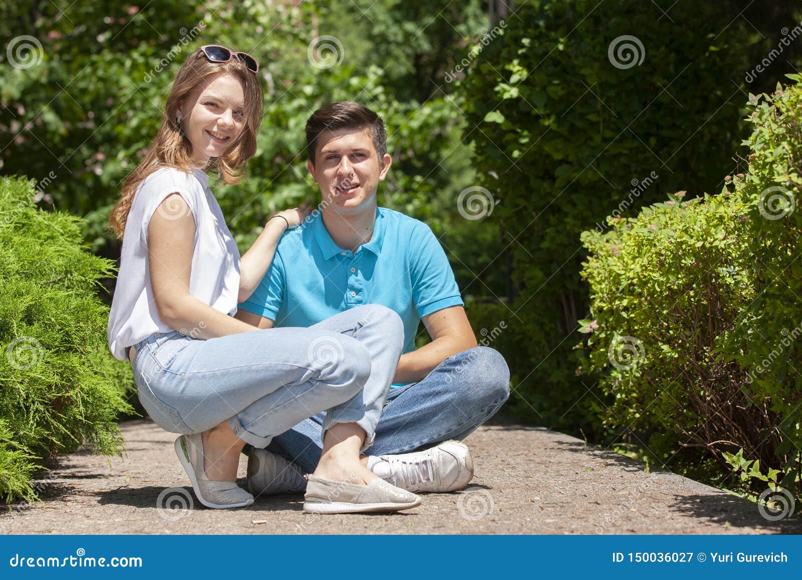 Happy Couple Having Fun Together Outdoor Happines Great Relationshi