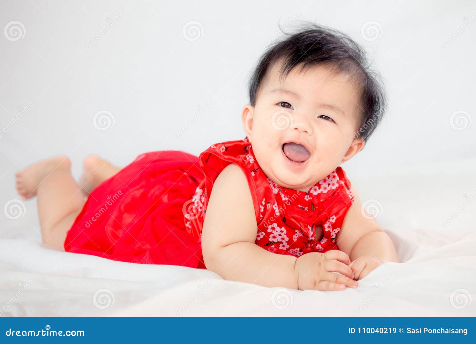 Happy Cute Asian Baby Girl In Chinese Tradition Dress Smiling Stock