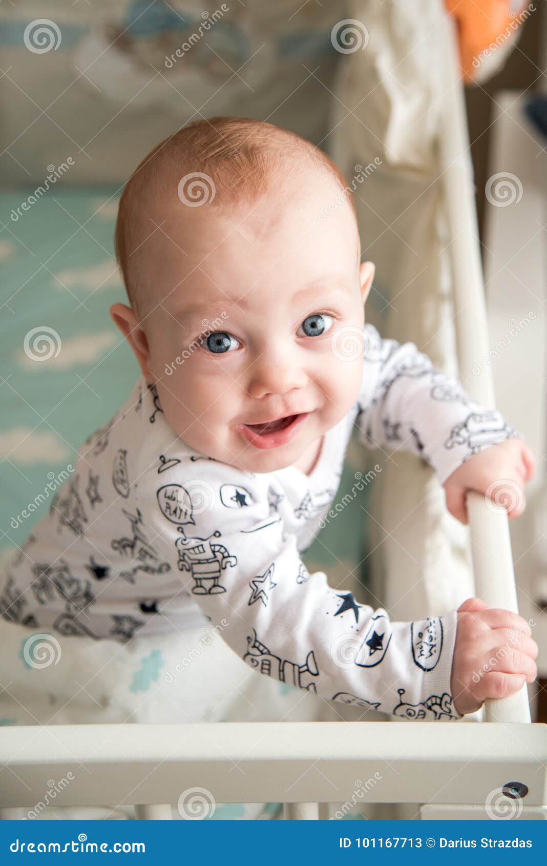 7 Month Old Baby Boy Stock Images - Download 4,216 Royalty -1307