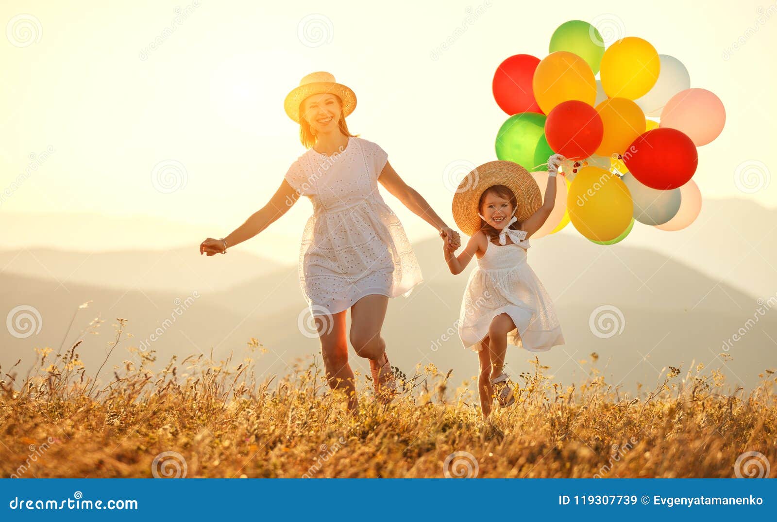 99,496 Child Summer Dress Stock Photos - Free & Royalty-Free Stock Photos  from Dreamstime