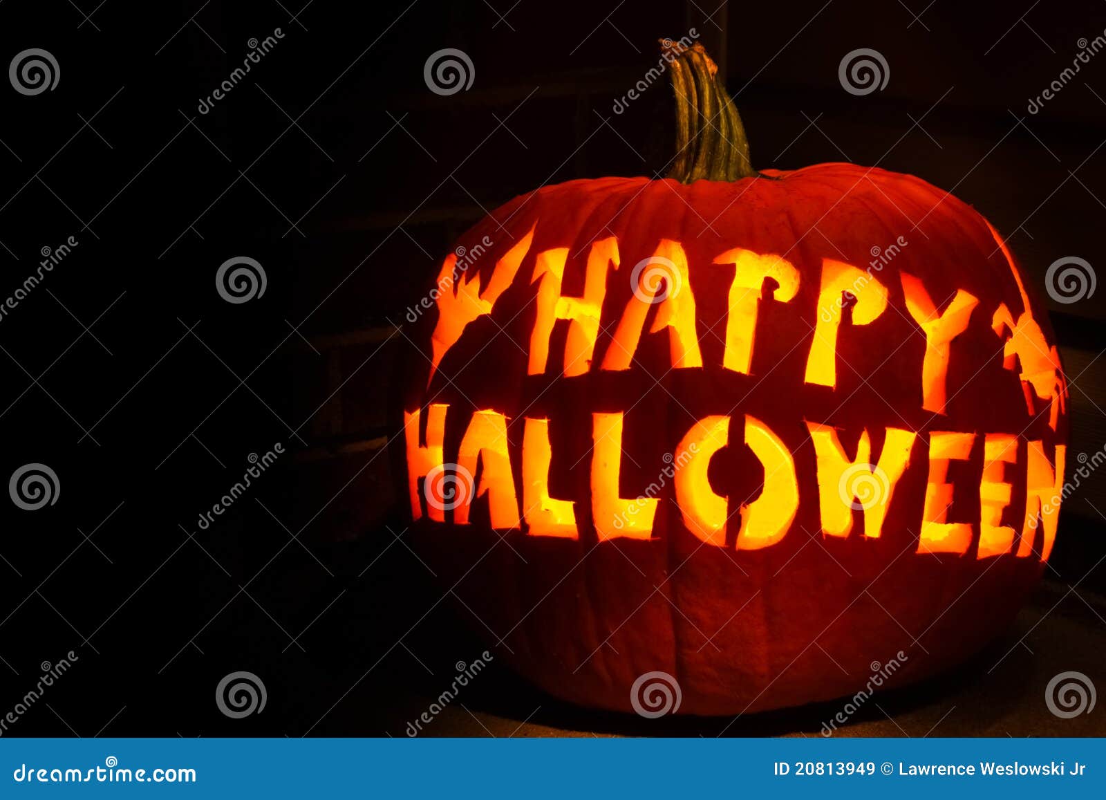 happy halloween jack o lantern pumpkin