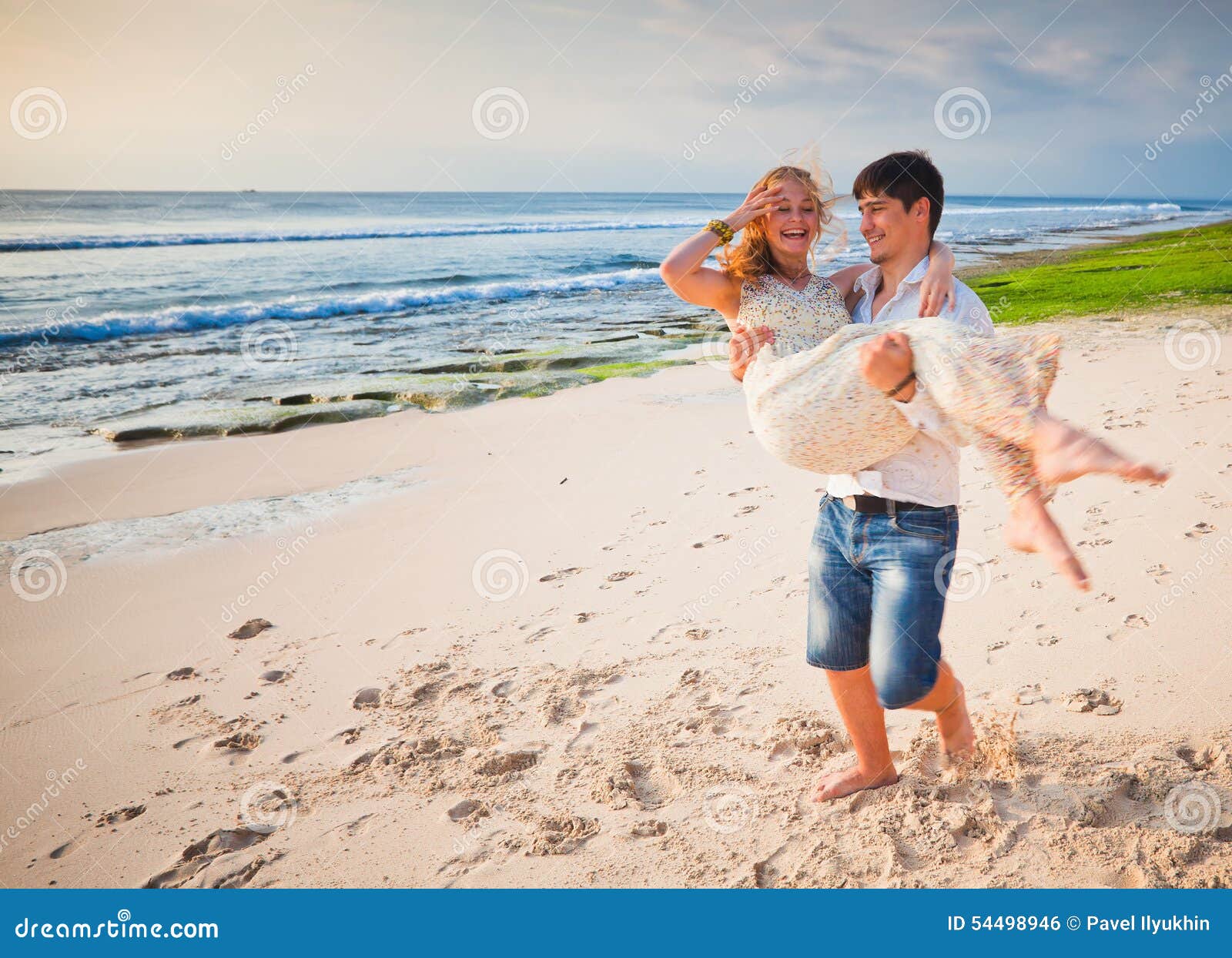 honeymooners beach