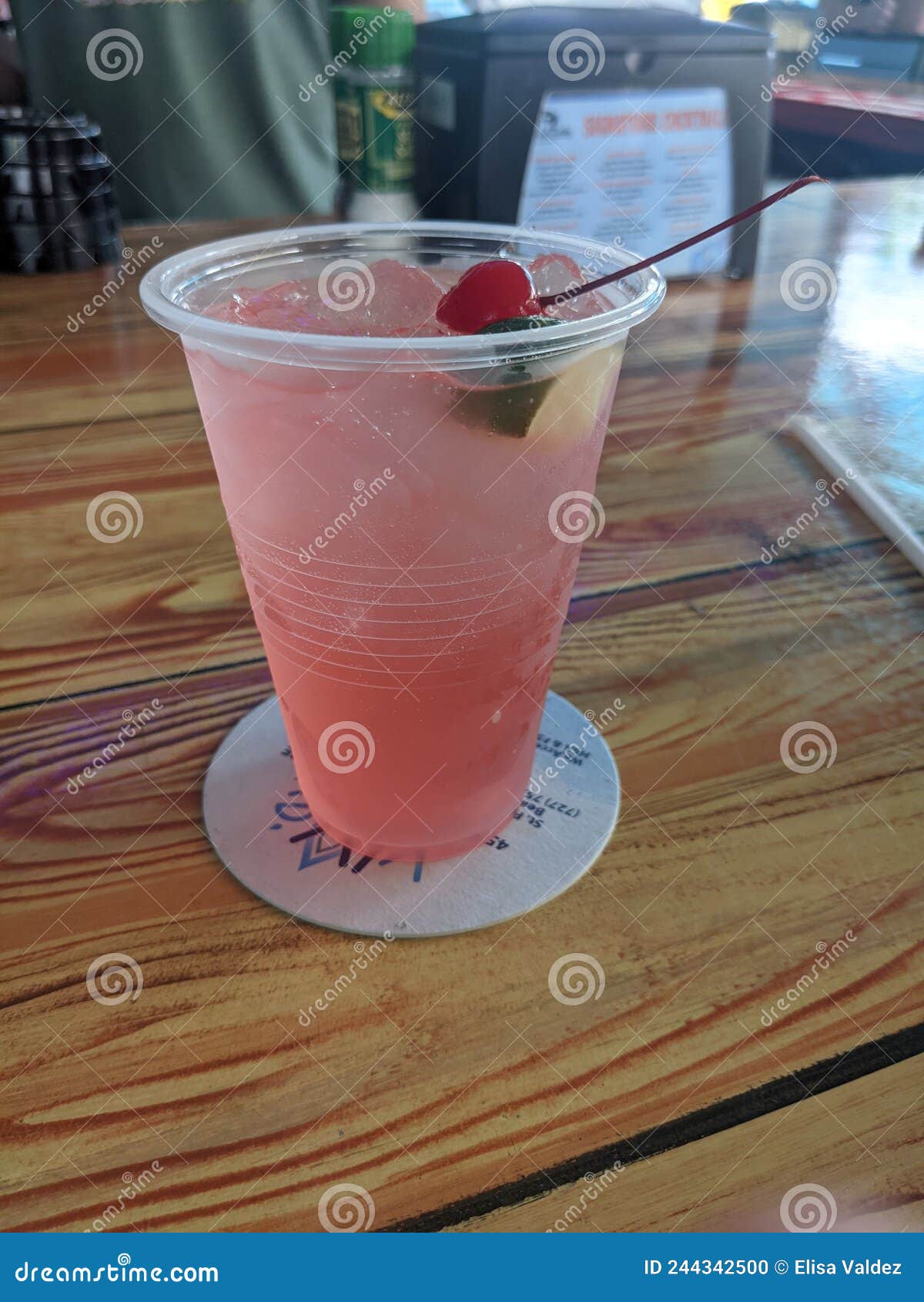 Happy Hour Cocktails editorial image. Image of hour 244342500