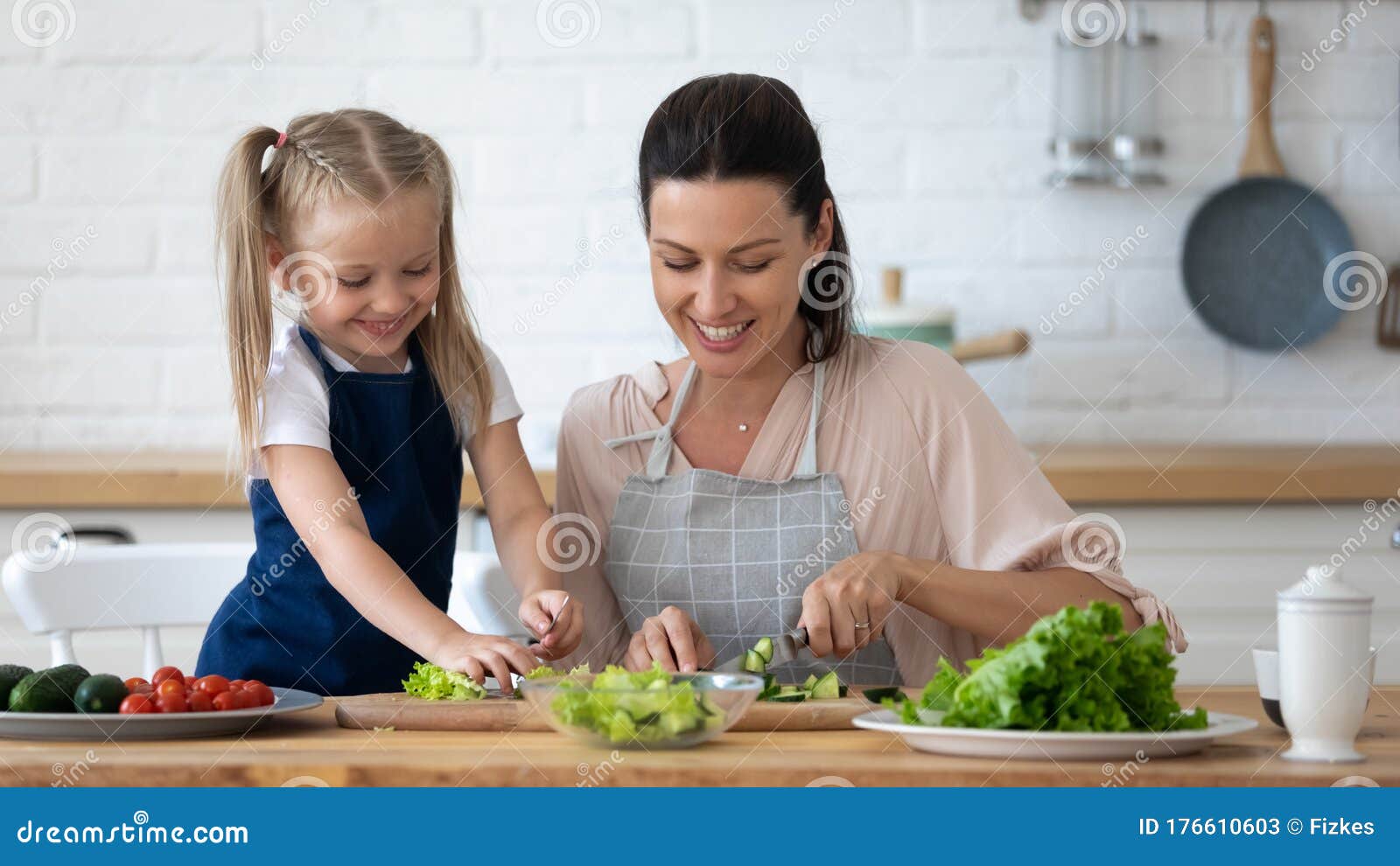 helping mother in kitchen essay