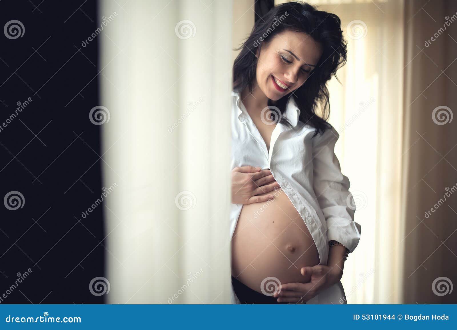 Pregnant Women Portraits 108