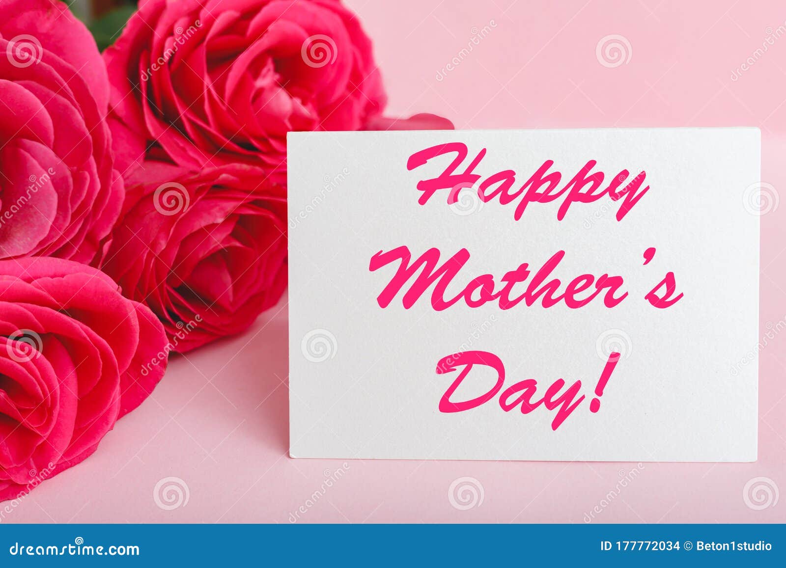 Happy Mothers Day Text On Gift Card In Flower Bouquet Of