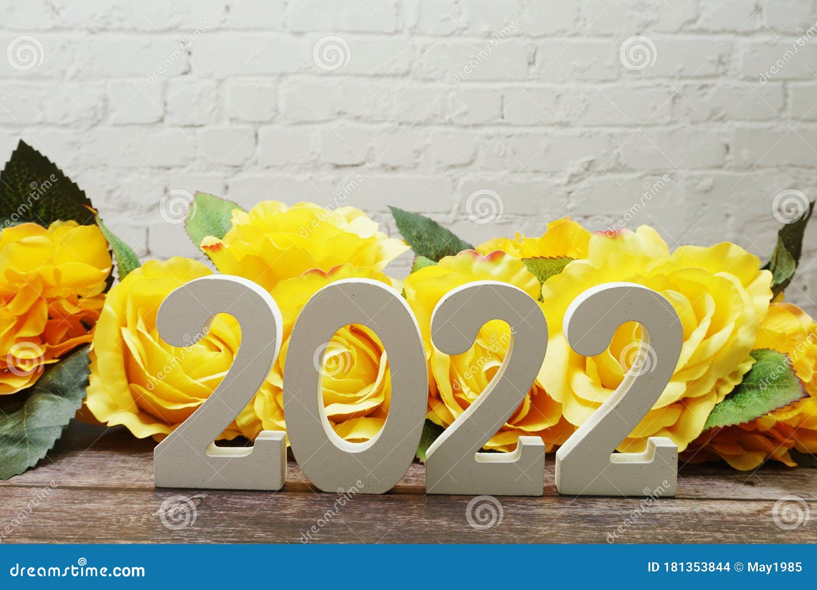 2022 Happy New Year with Roses Flower Decoration with Space Copy ...