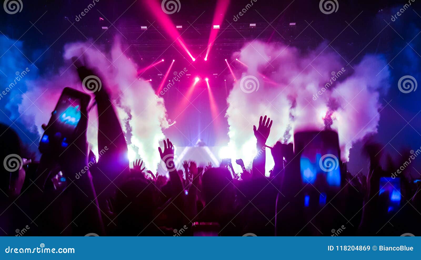 20,052 Dance Party Dj Stock Photos - Free & Royalty-Free Stock Photos from  Dreamstime