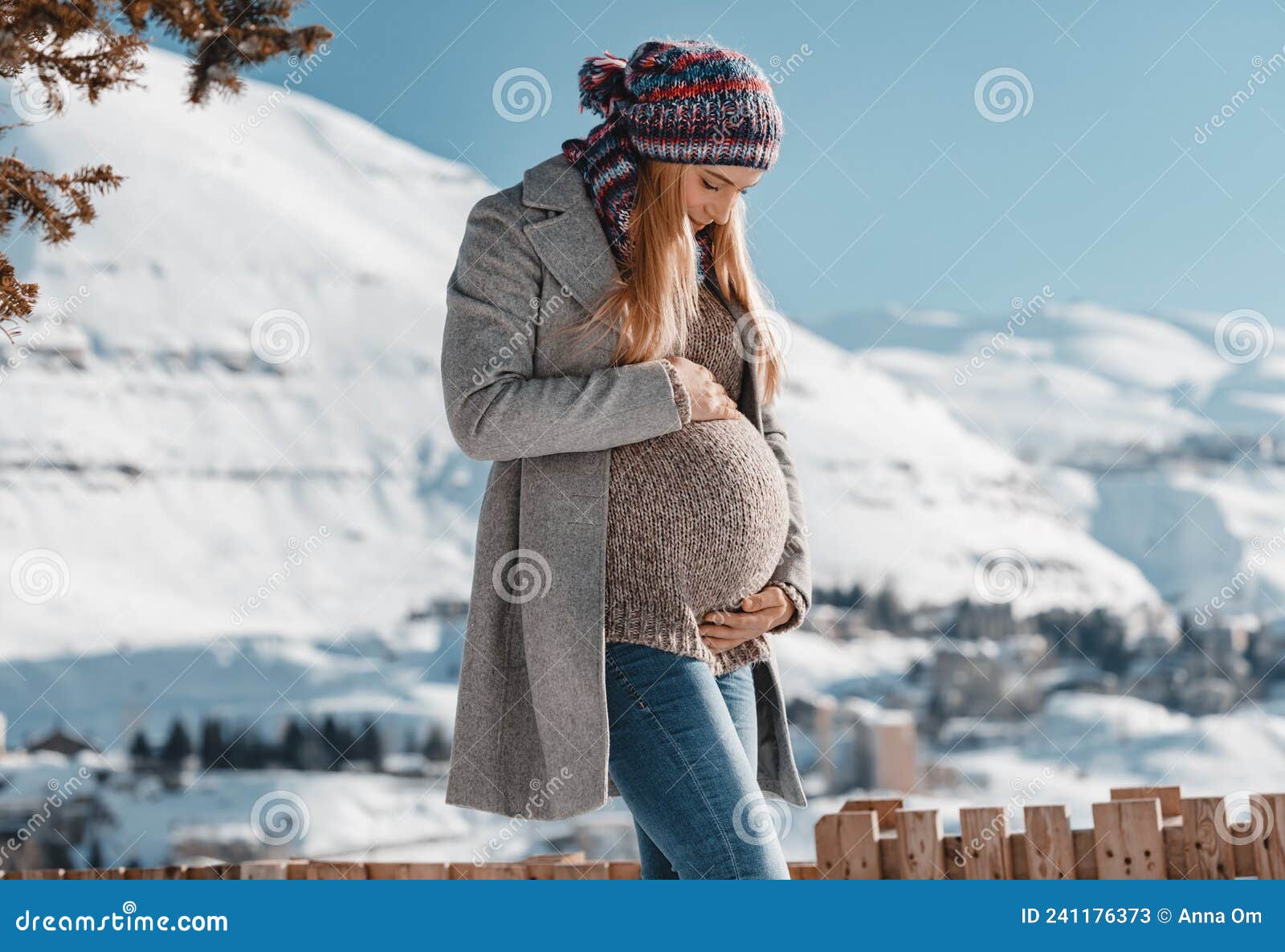 Happy Pregnant Woman Enjoying Winter Stock Image - Image of lovely