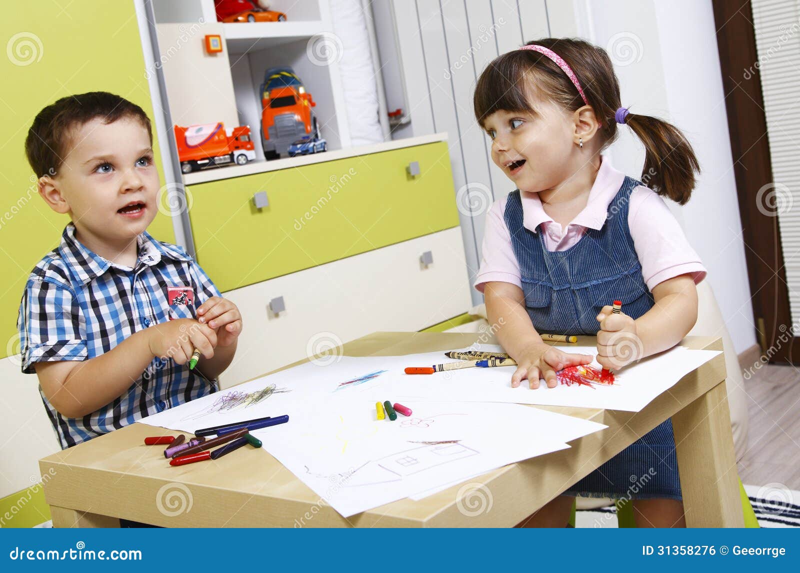 Happy Preschoolers Who Draws with Crayons Stock Photo Image of paper