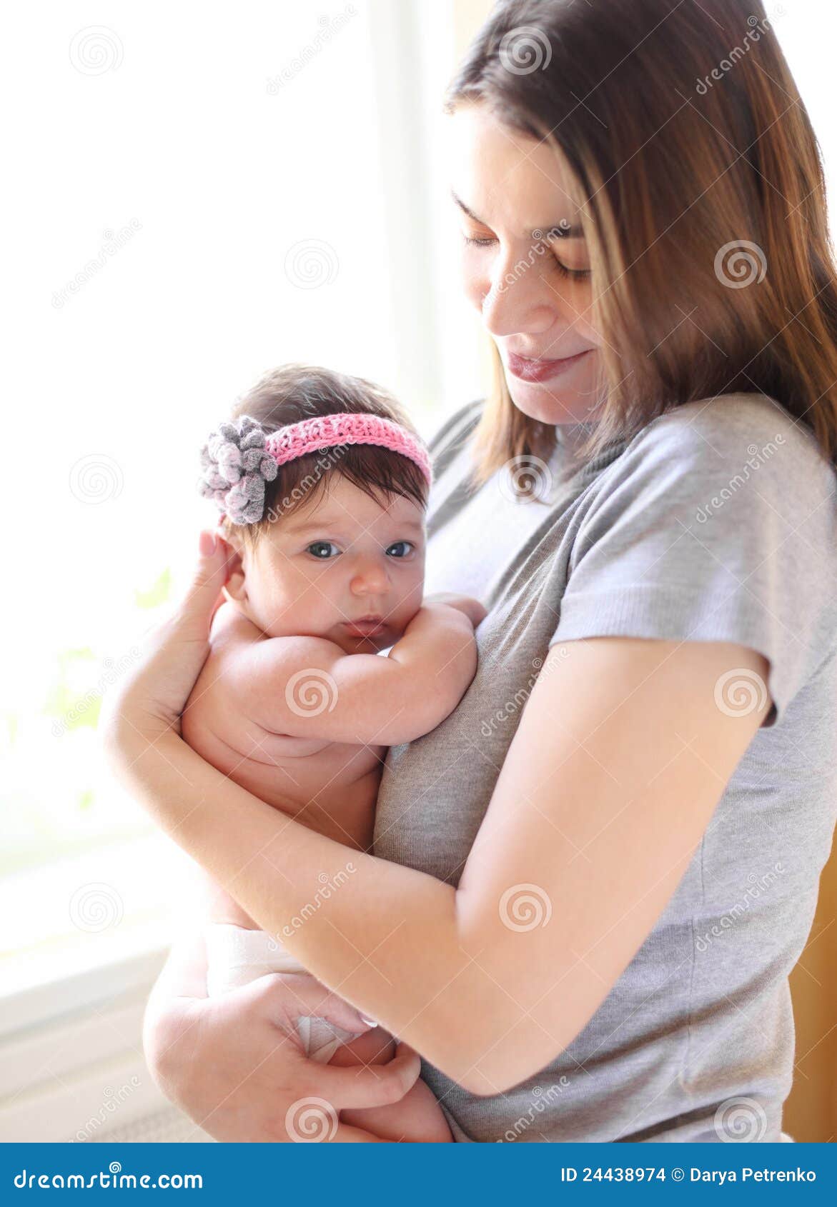 Happy Smiling Mother with Baby Stock Photo - Image of baby, girl: 24438974