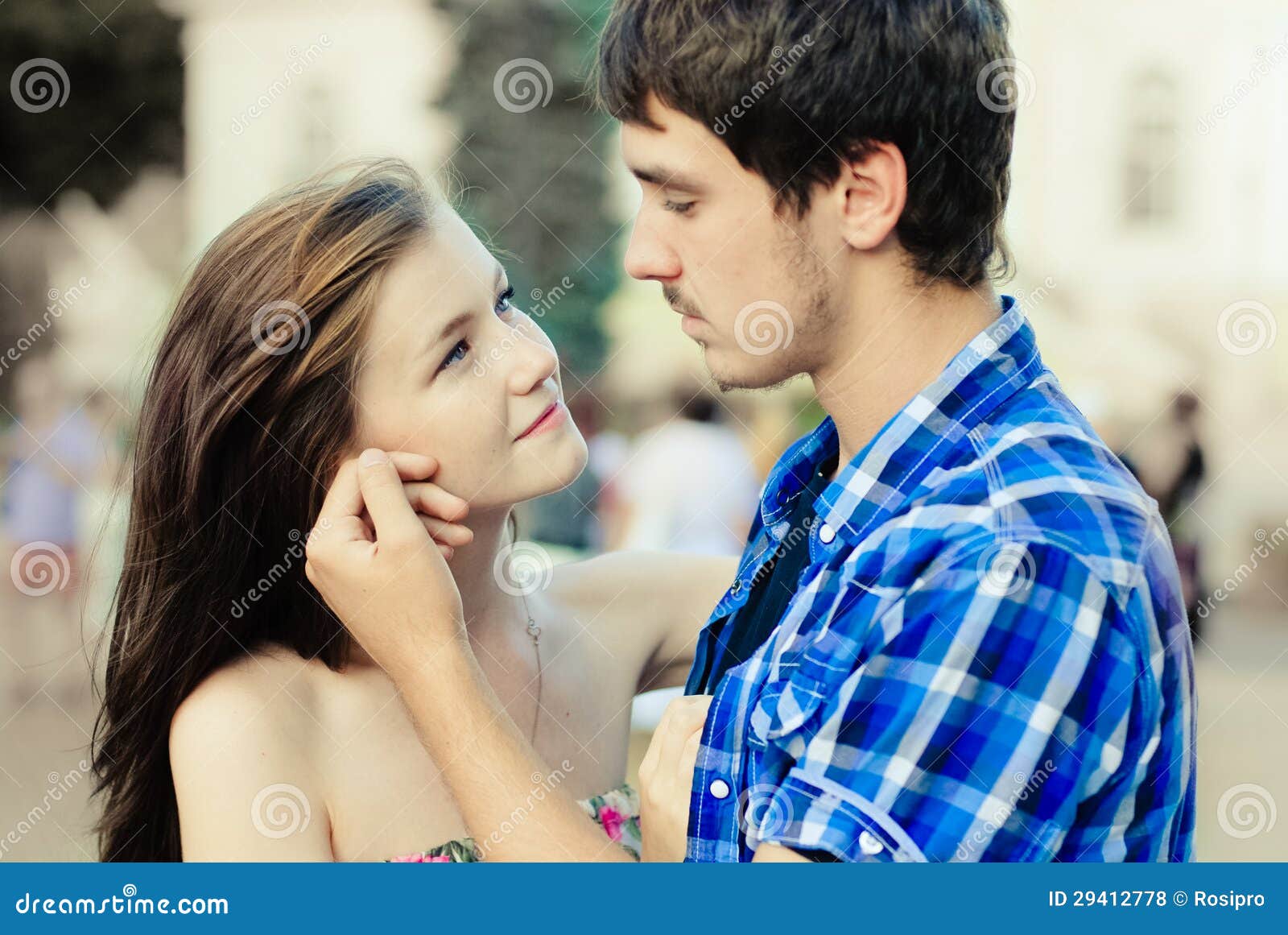 Happy Young Couple In Love In City Royalty Free Stock Happy Young Couple In Love In City Royalty Free Stock