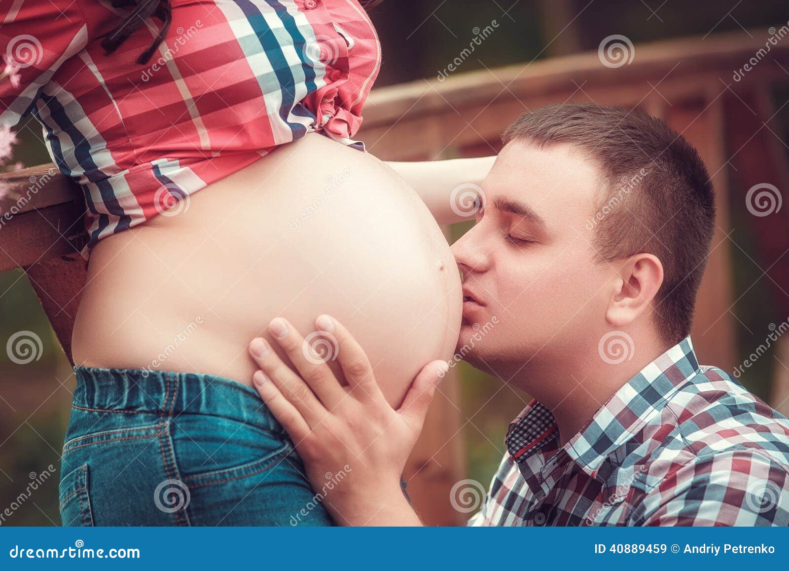 24,921 Young Pregnant Wife Belly Stock Photos