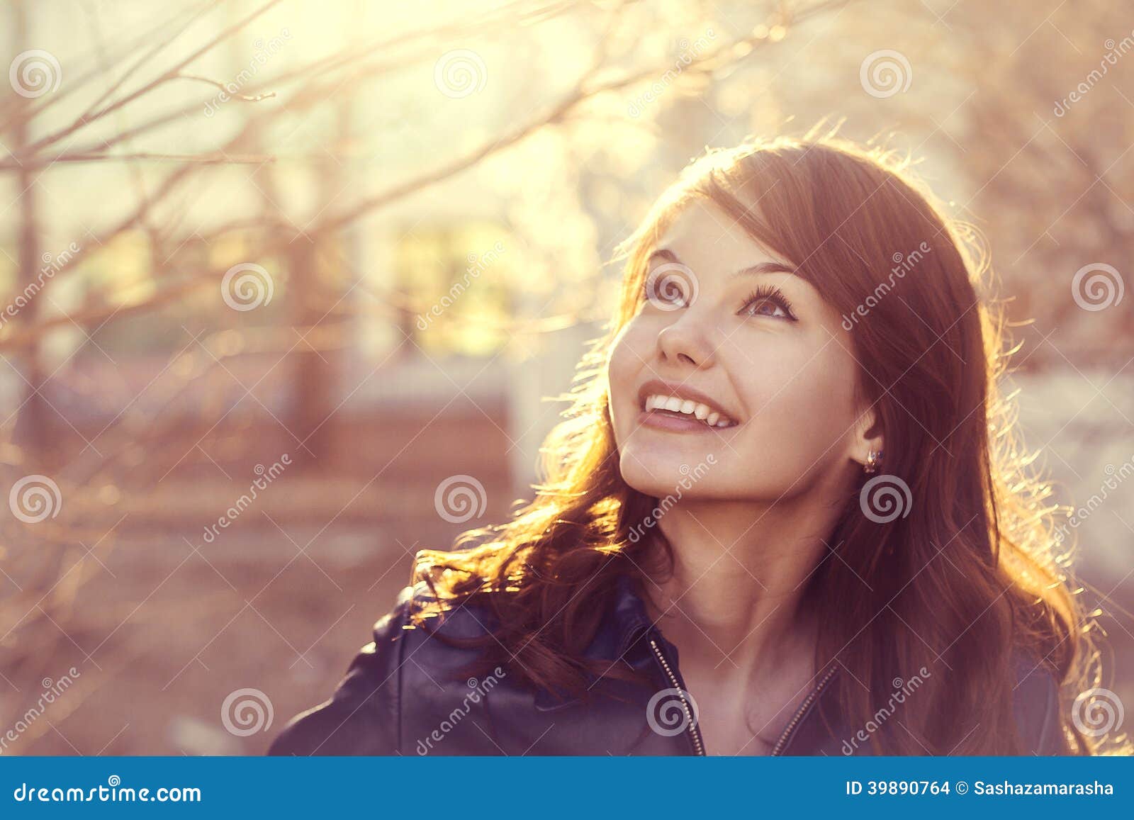 happy-young-smile-woman-sunlight-city-portrait-bright-outdoor-soft-vintage-photoshoot-39890764.jpg