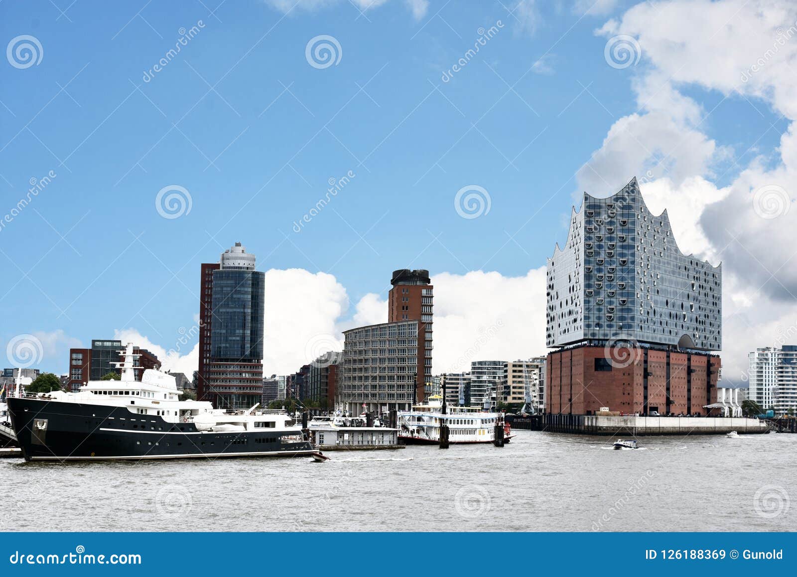 Harbor of Hamburg with Boats and Elbphilharmonie Concert Hall Editorial ...