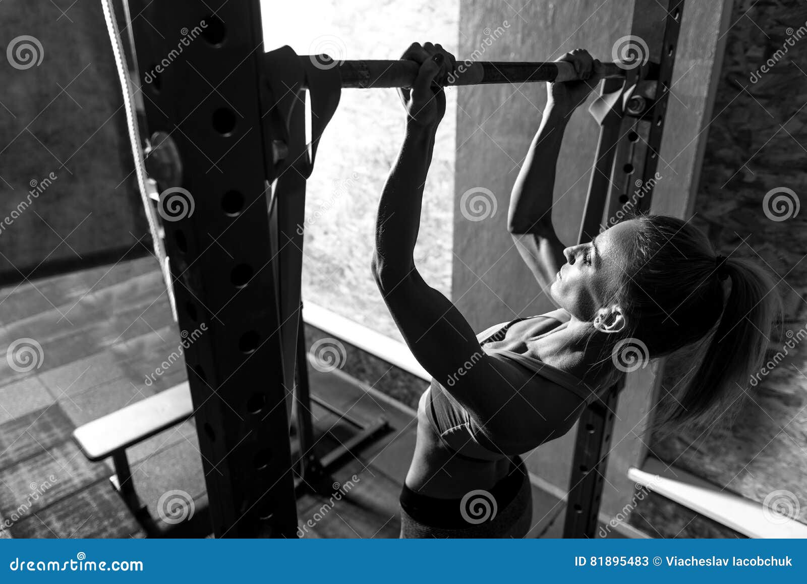 hard working persistent woman keeping herself fit