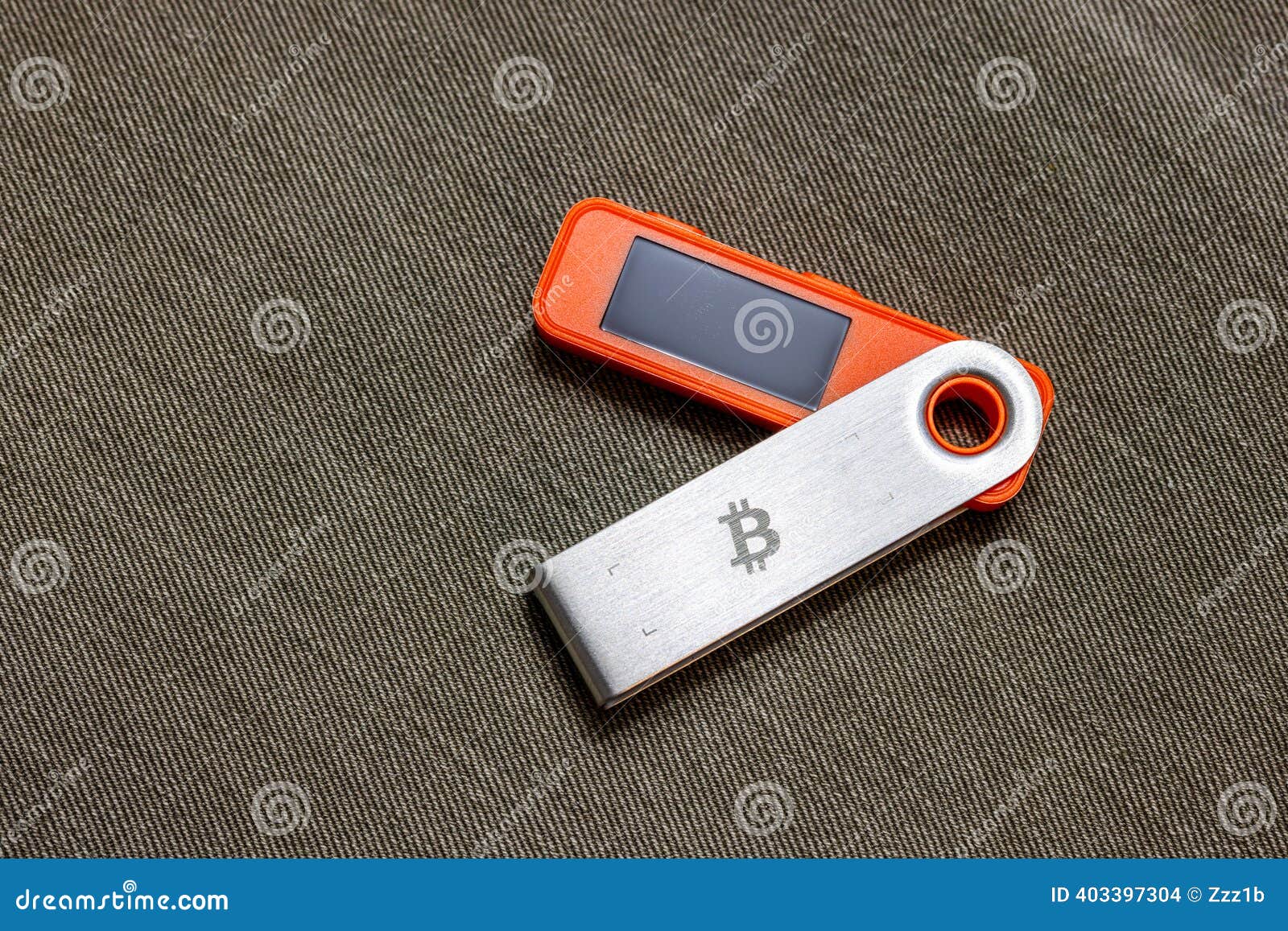 Hardware Bitcoin Wallet with No Message on Screen Stock Photo - Image of  indoors, hardware: 403397304