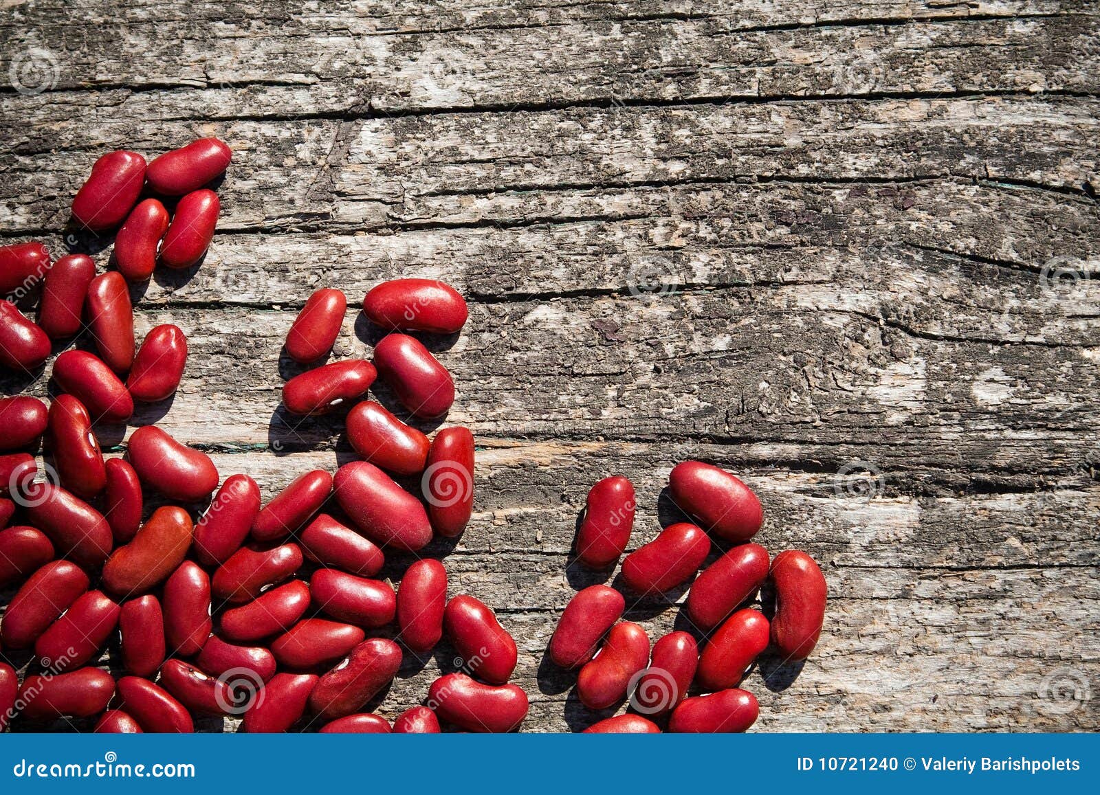 Haricot photo stock. Image du wooden, pourpr?�, organique - 10721240