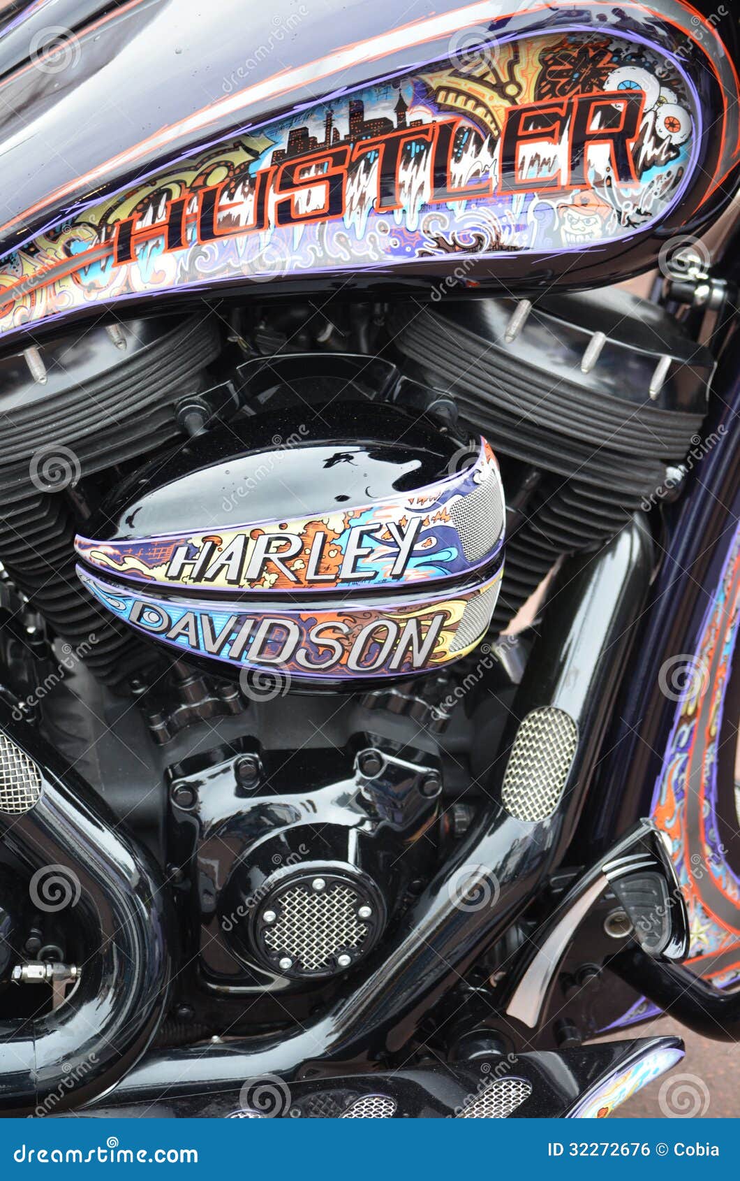 Harley Davidson Custom Built Motorcycle Editorial Photo Image Of Gang Davidson 32272676