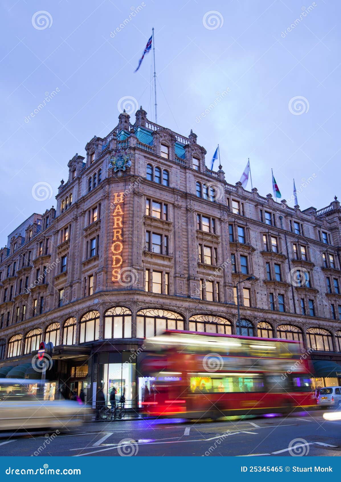 Harrods editorial image. Image of english, city, store 25345465