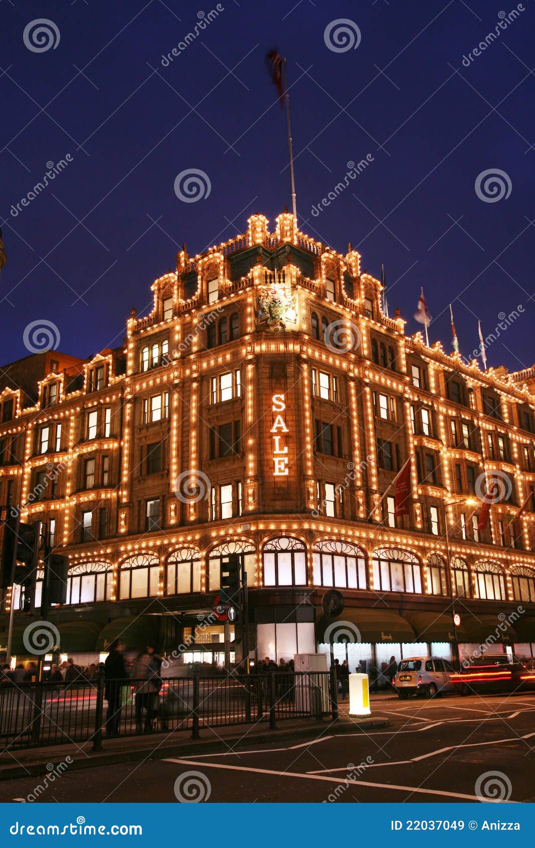 Harrods in London editorial stock image. Image of christmas 22037049
