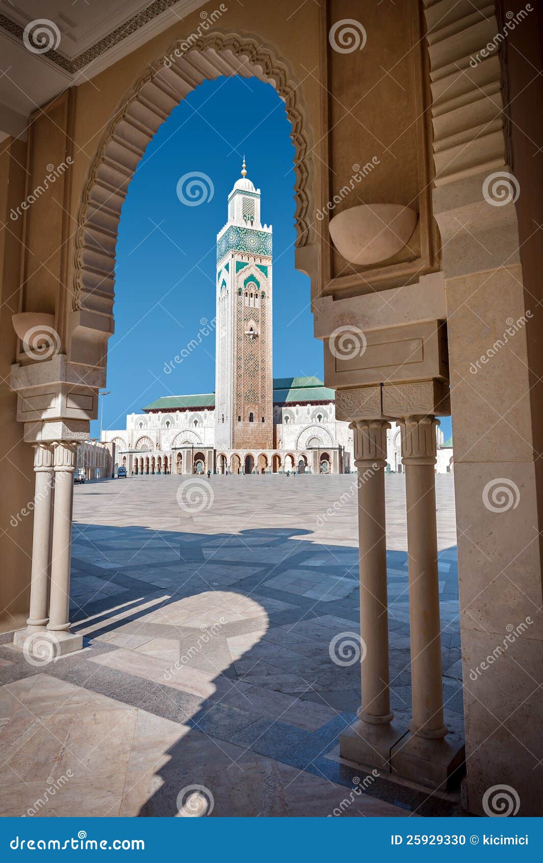 hassan ii mosque minaret casablanca morocco
