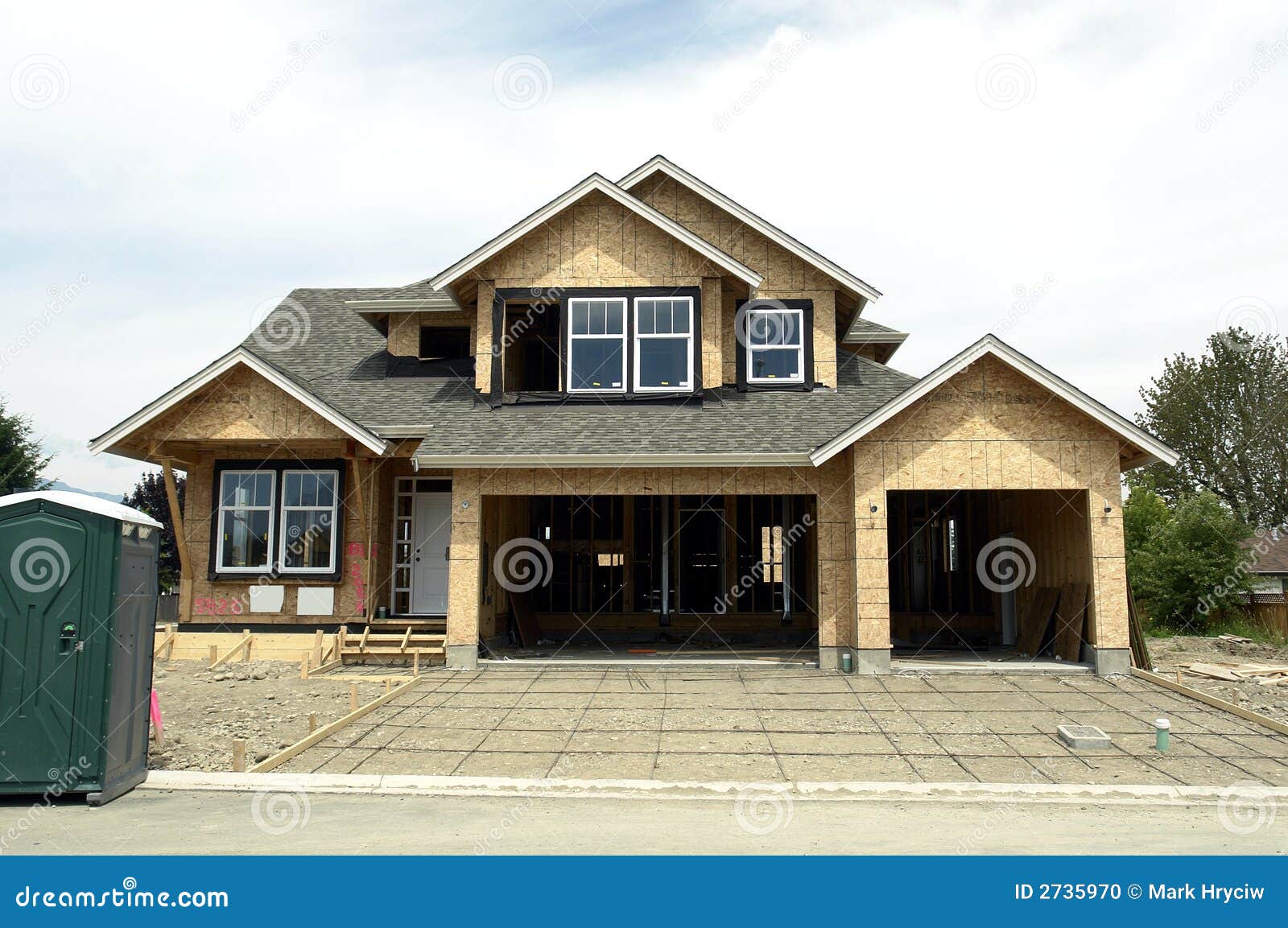 Haus-Aufbau stockfoto. Bild von pour, aufbau, unfertig - 2735970