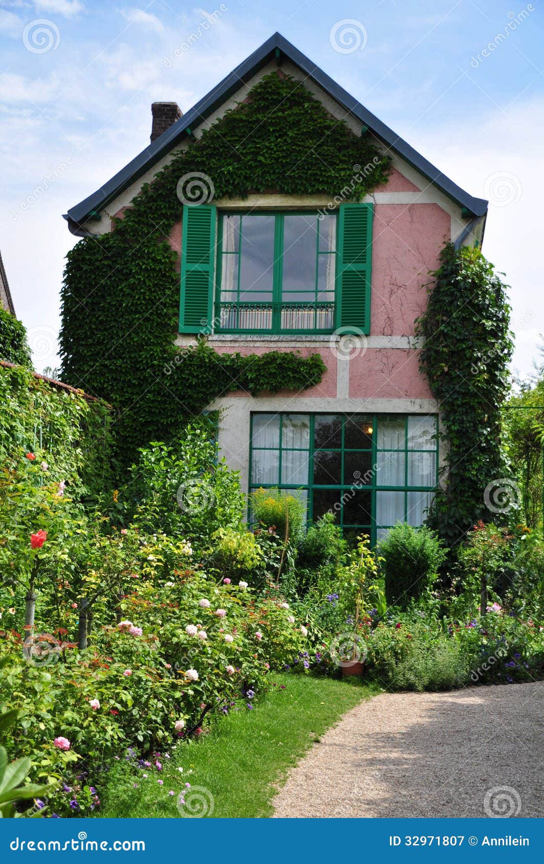 Haus Von Claude Monet In Giverny Stockbild - Bild von ...