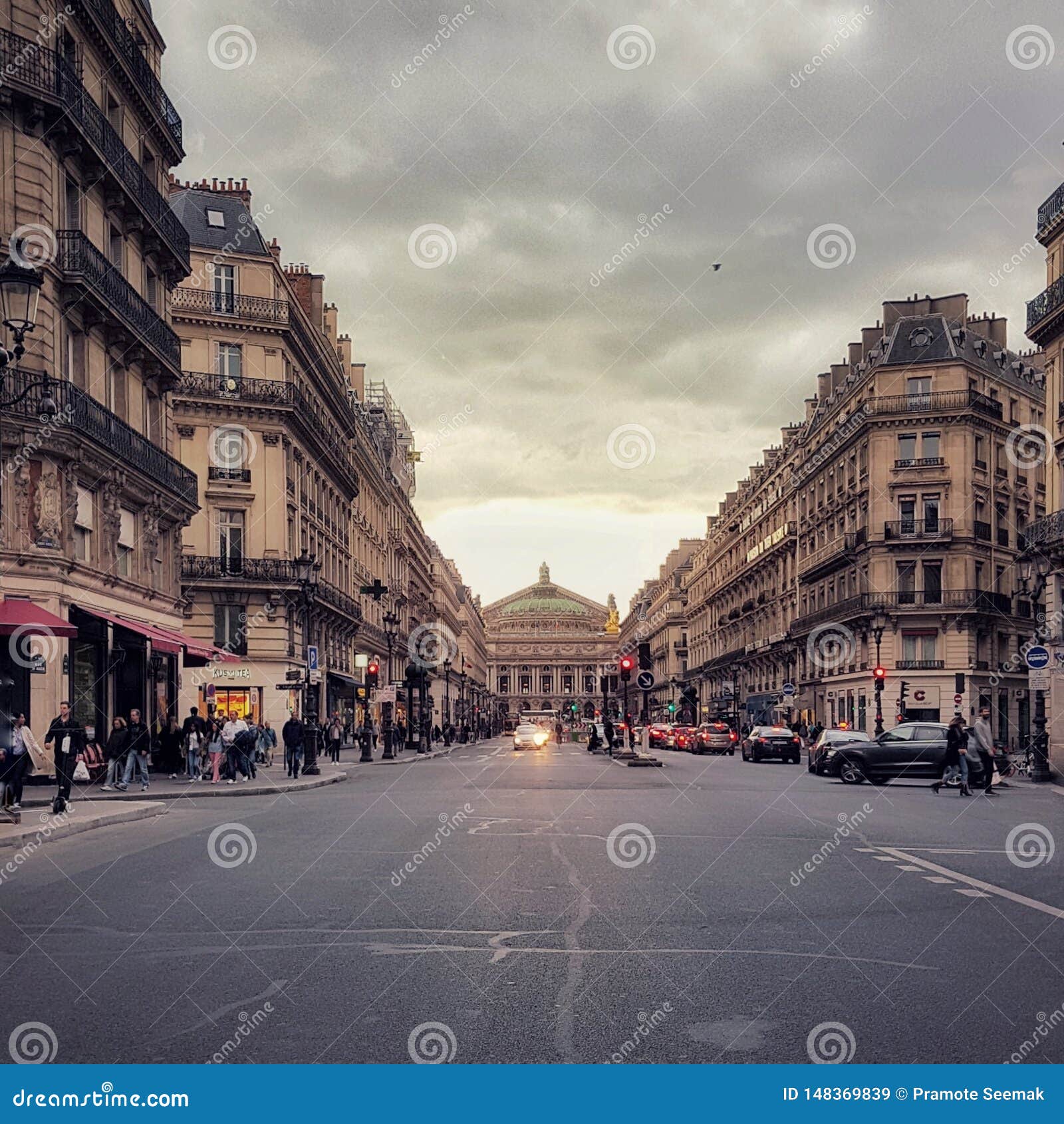 район опера в париже