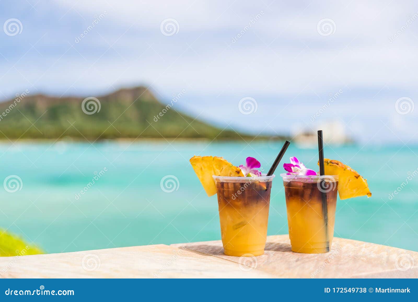Hawaii Mai Tai Drinks on Waikiki Beach Bar Travel Vacation in Honolulu, Hawaii