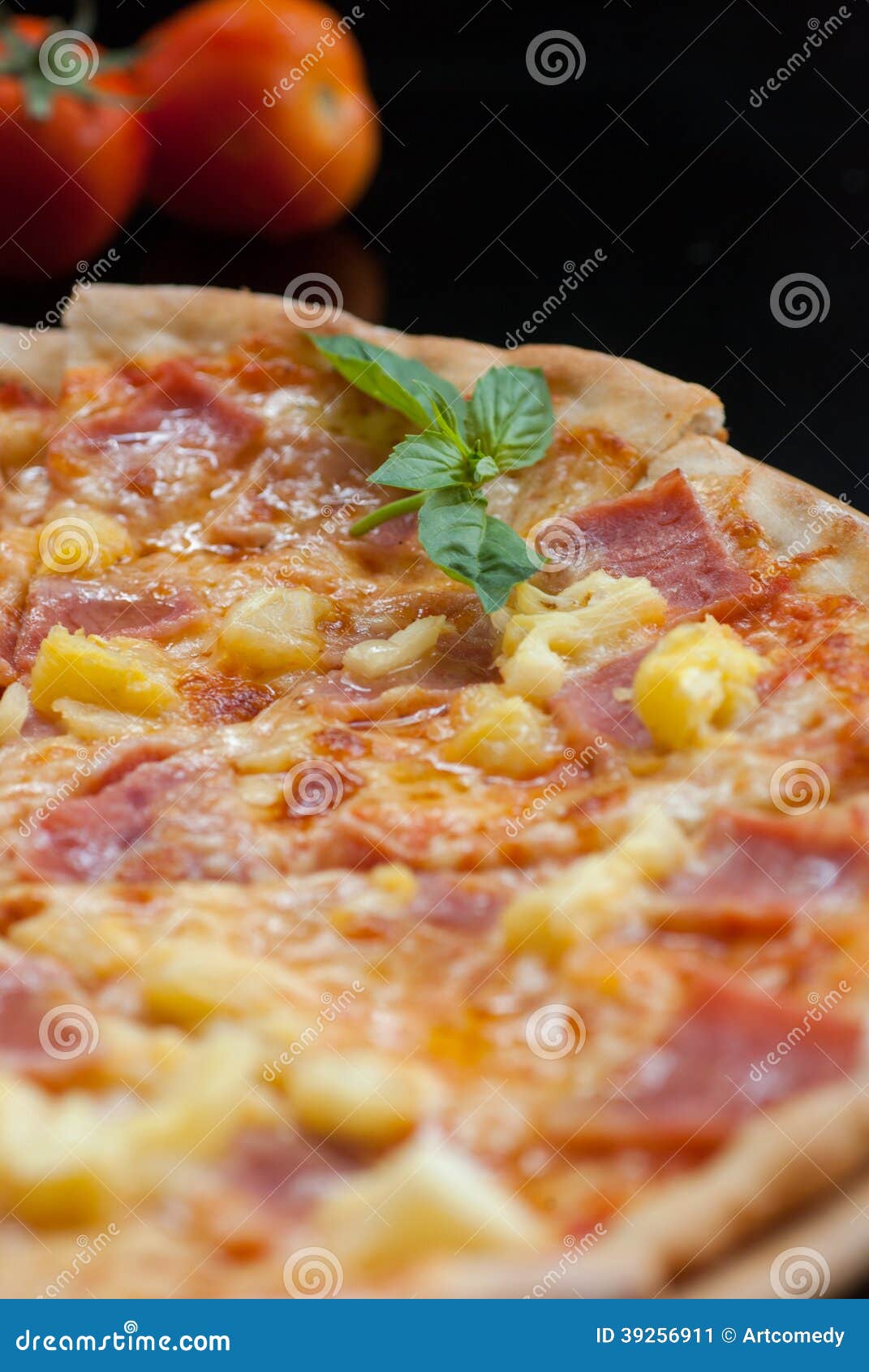 Hawaiian Pizza , Pineapple , Ham and Cheese Stock Image Image of calories, hawaiian 39256911