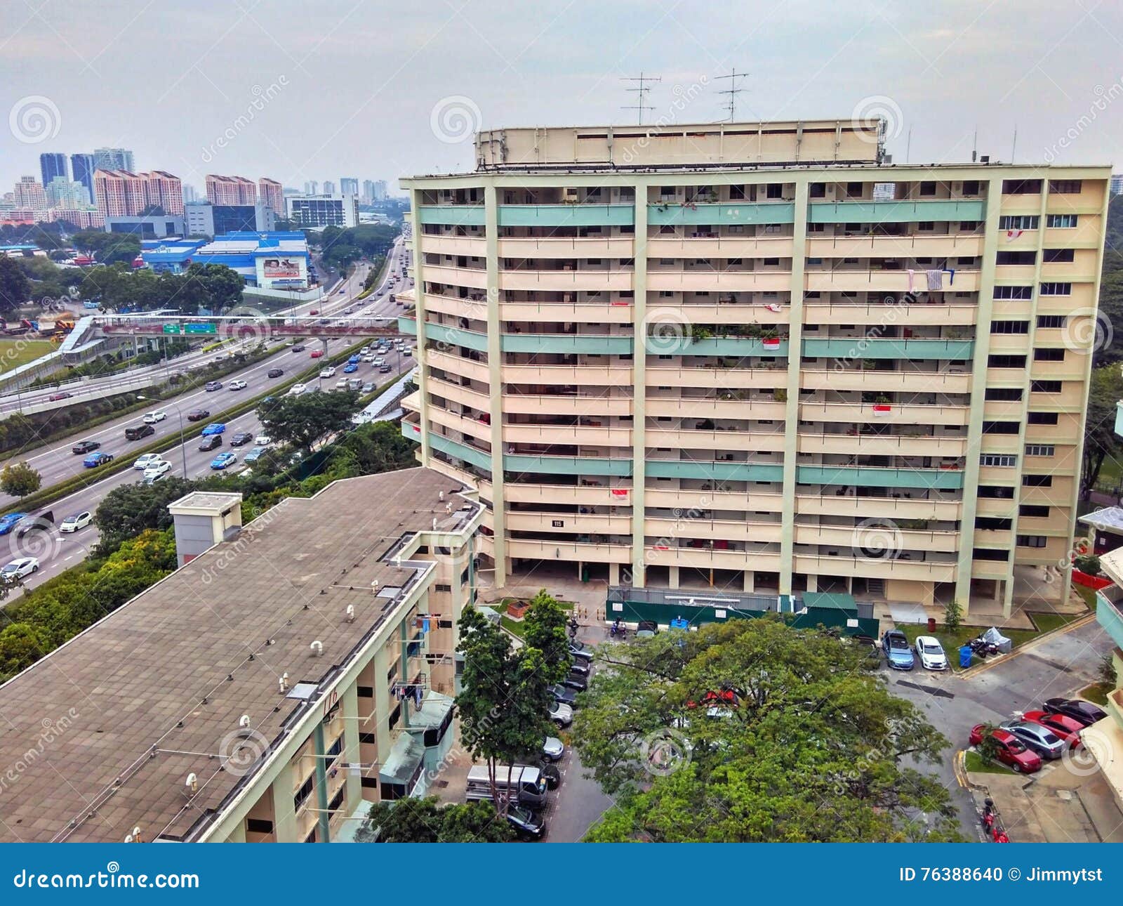 hdb block beside expressway