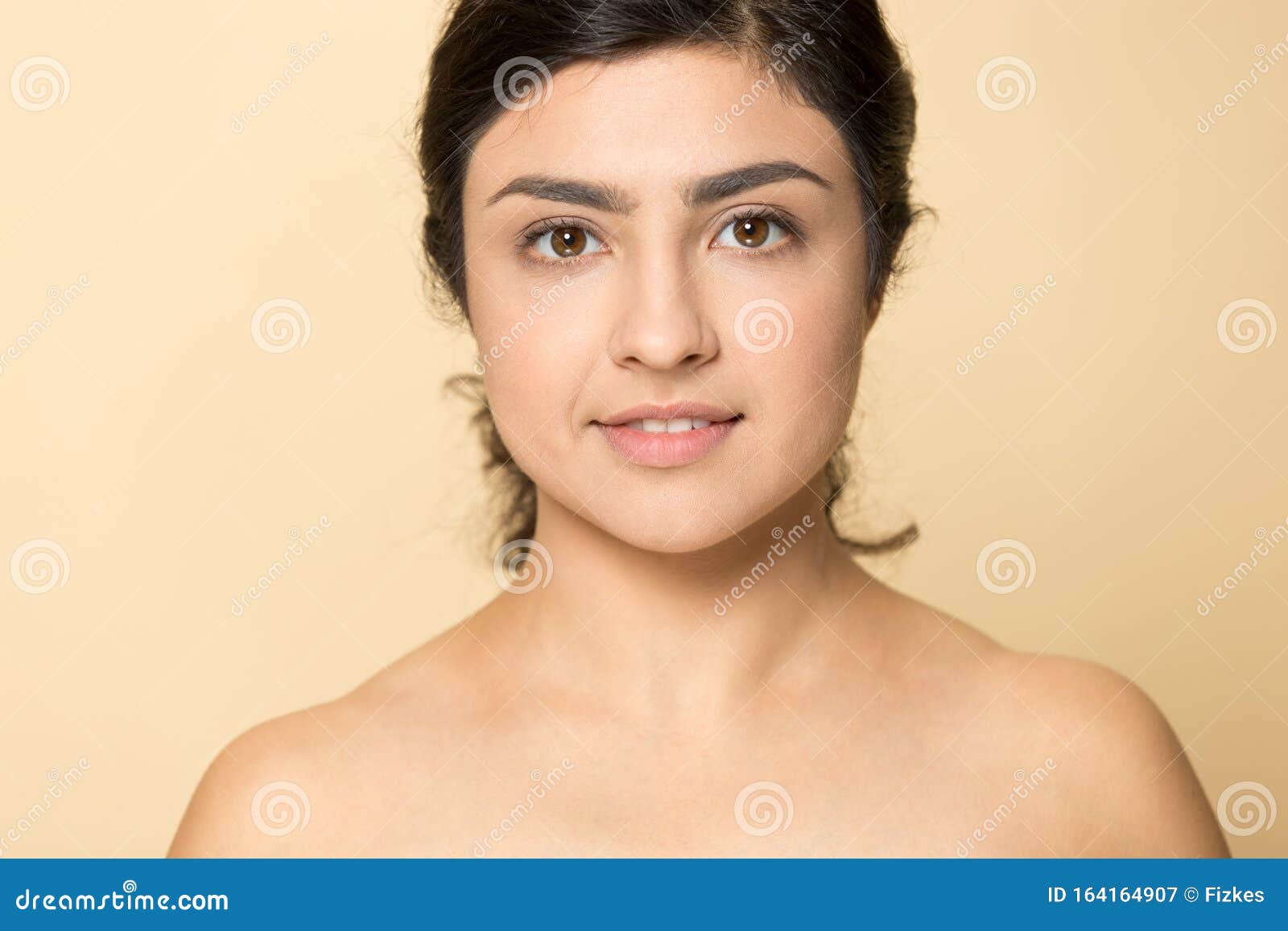 Head Shot Portrait Beautiful Indian Young Woman With Naked Shoulders Stock Image Image Of Clear Makeup