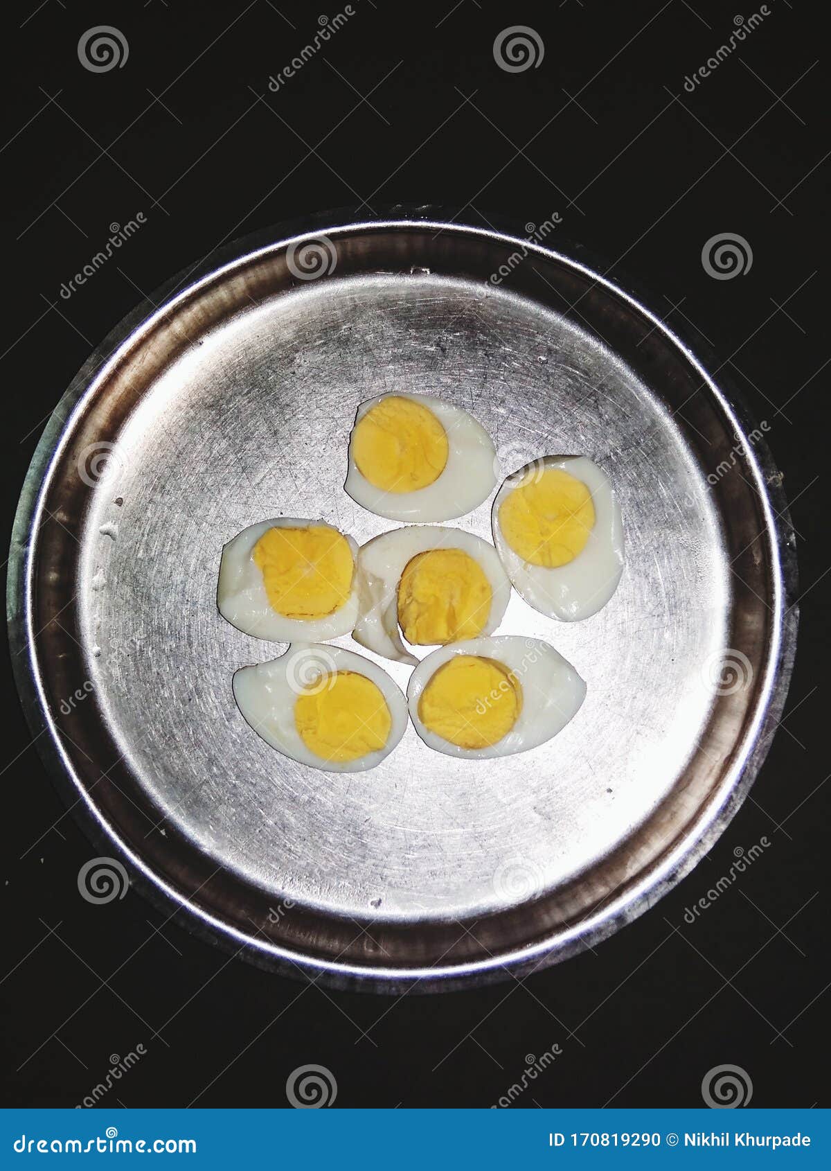 Healthy Egg Dish for Dinner Stock Photo - Image of dish, metal: 170819290