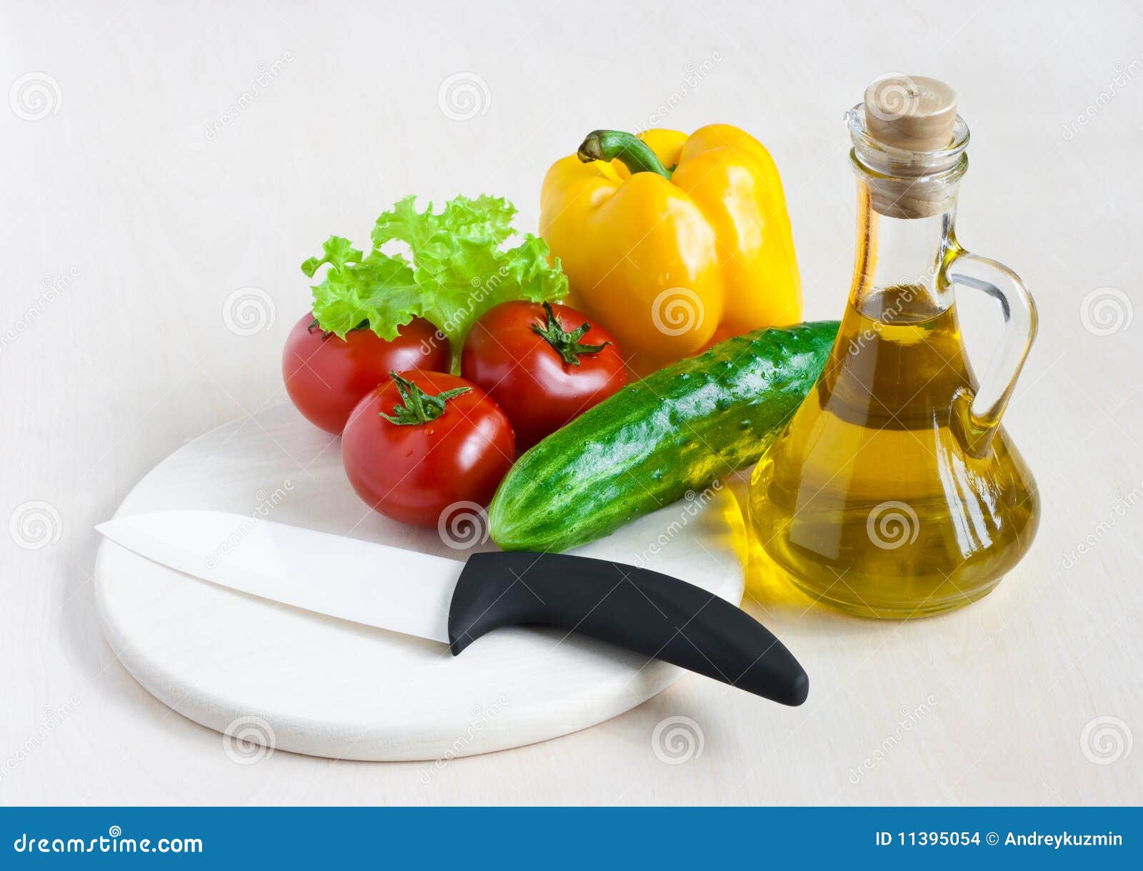 https://thumbs.dreamstime.com/z/healthy-food-still-life-white-ceramic-knife-11395054.jpg